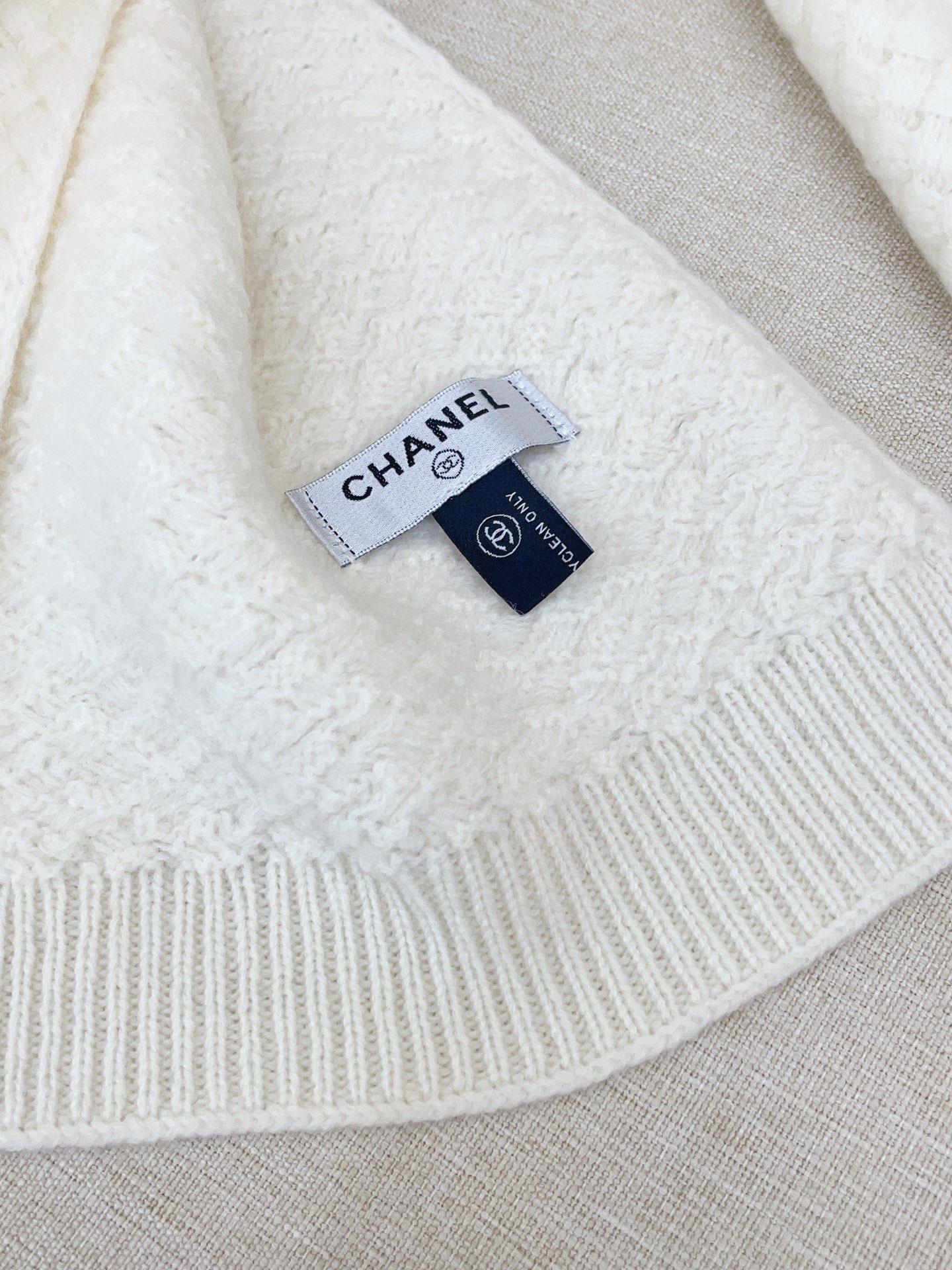 ✨✨【▪小香难得一见的针织单品，温柔配色，超级迷恋❗️气质低调恬静又不失优雅❗️】重点推荐❗️一秒心动啊