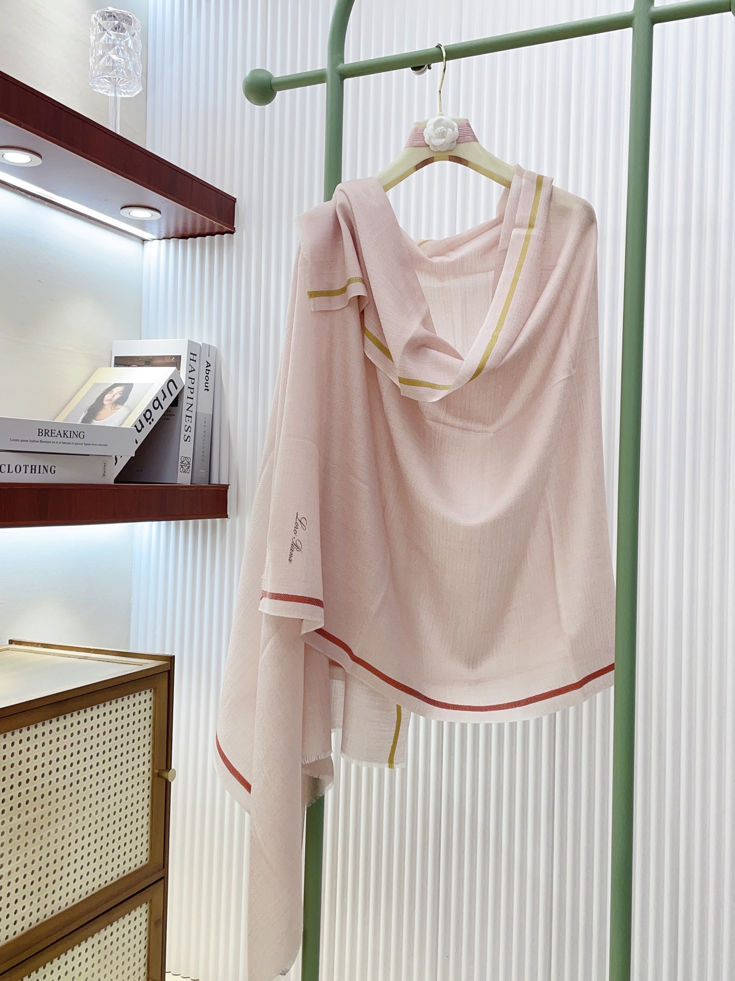 ✨✨【LP格纯色竖条纹长巾】‼️♨️高尖端产物⚠️重磅呈现 ，绝无仅有 史无前例 100%纯山羊绒 手感