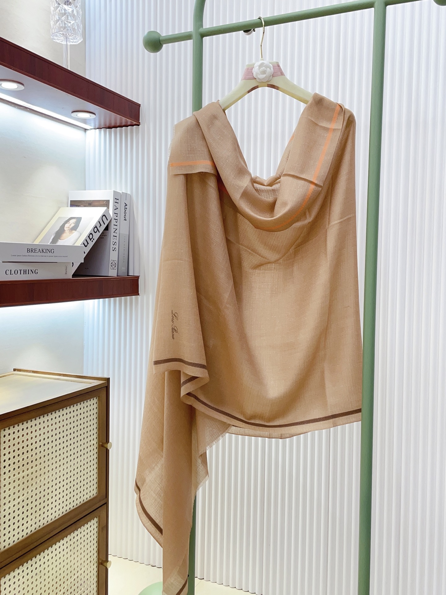 ✨✨【LP格纯色竖条纹长巾】‼️♨️高尖端产物⚠️重磅呈现 ，绝无仅有 史无前例 100%纯山羊绒 手感