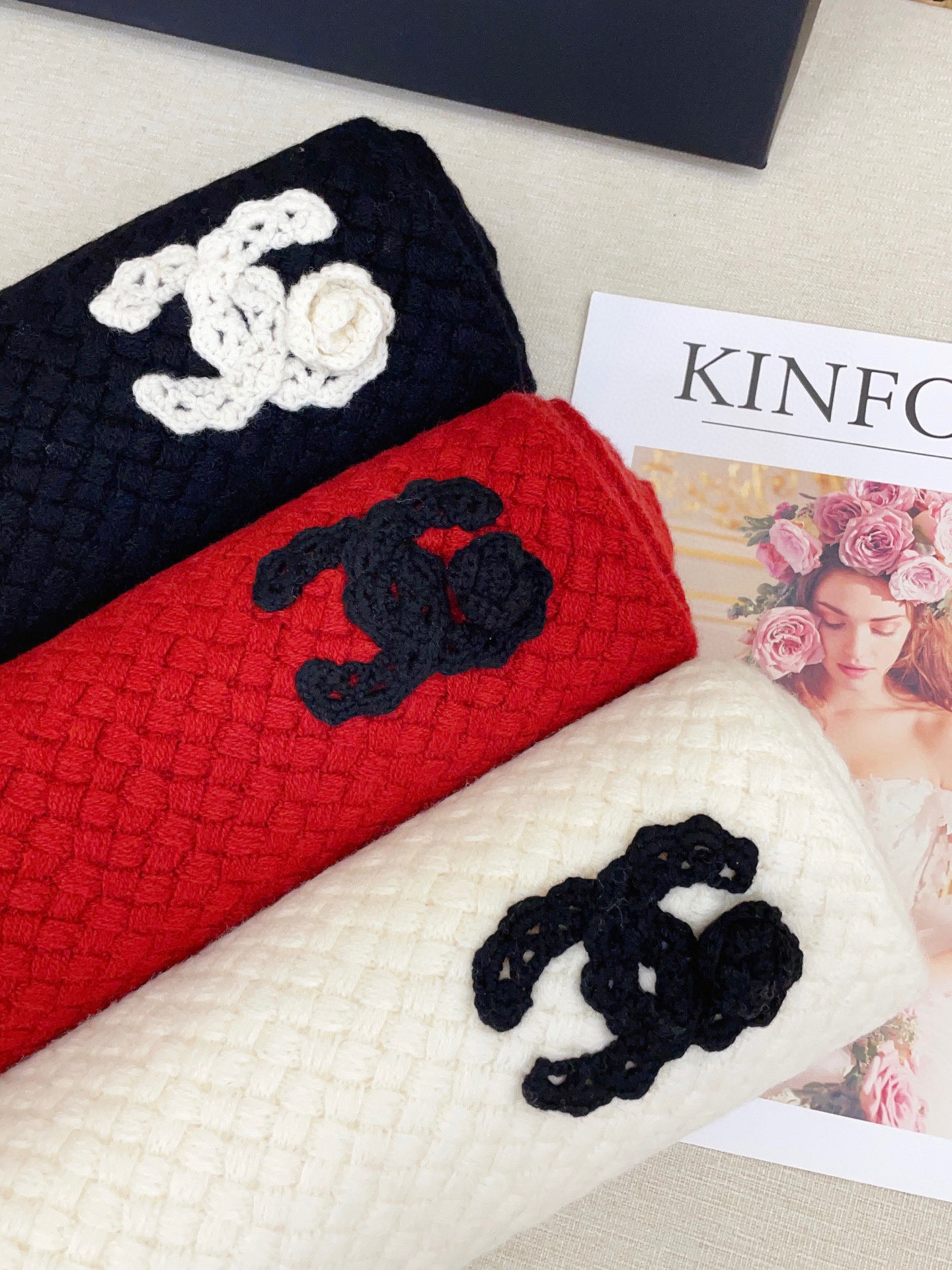 围巾 帽子✨✨【▪小香难得一见的针织单品，温柔配色，超级迷恋❗️气质低调恬静又不失优雅❗️】重点推荐❗️