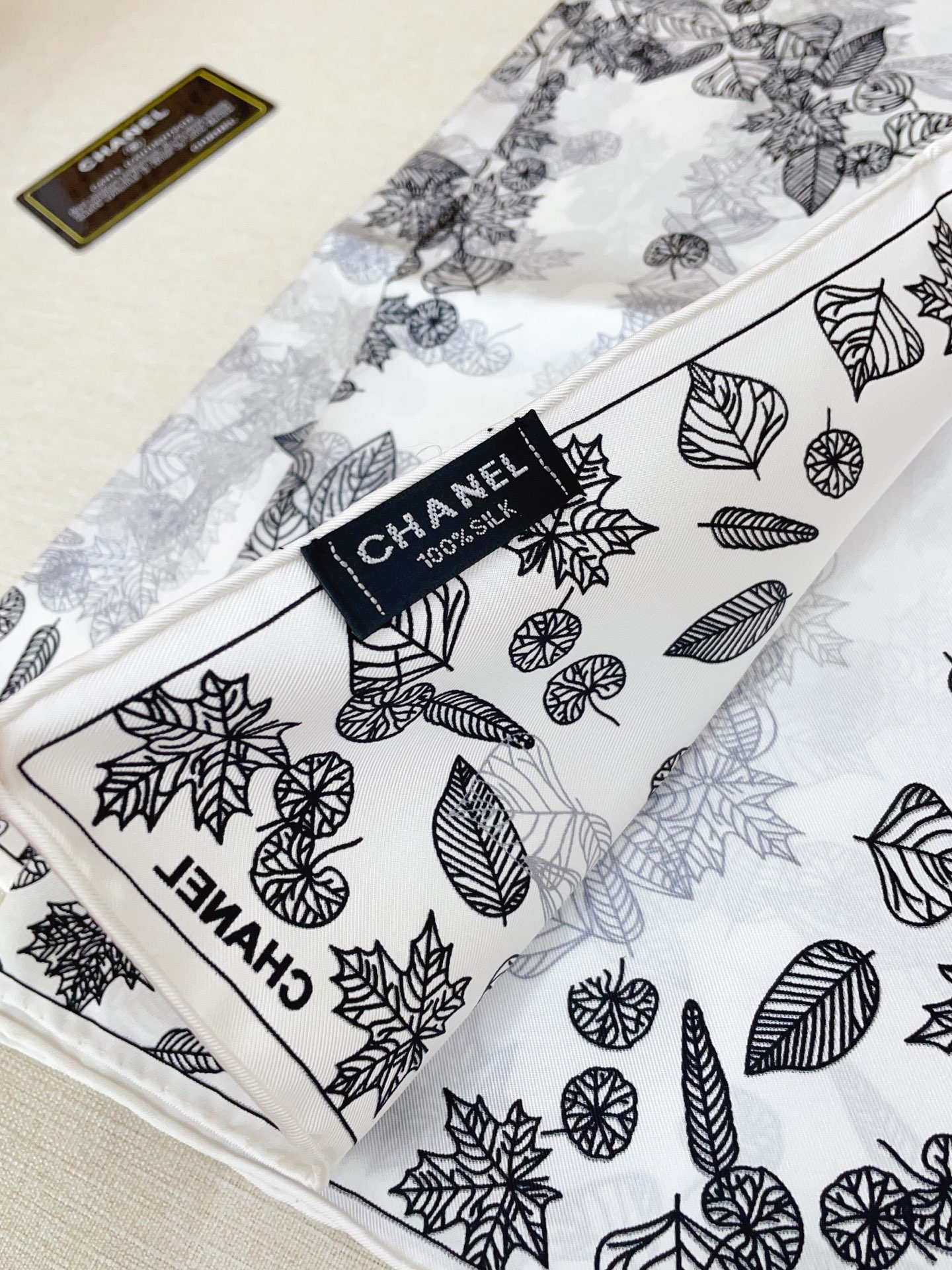 ✨✨【18姆米 双面同色】新款小香【碎花组合】‼️美翻了[流泪]御用殿堂级极品‼️经典元素图案设计风格❗