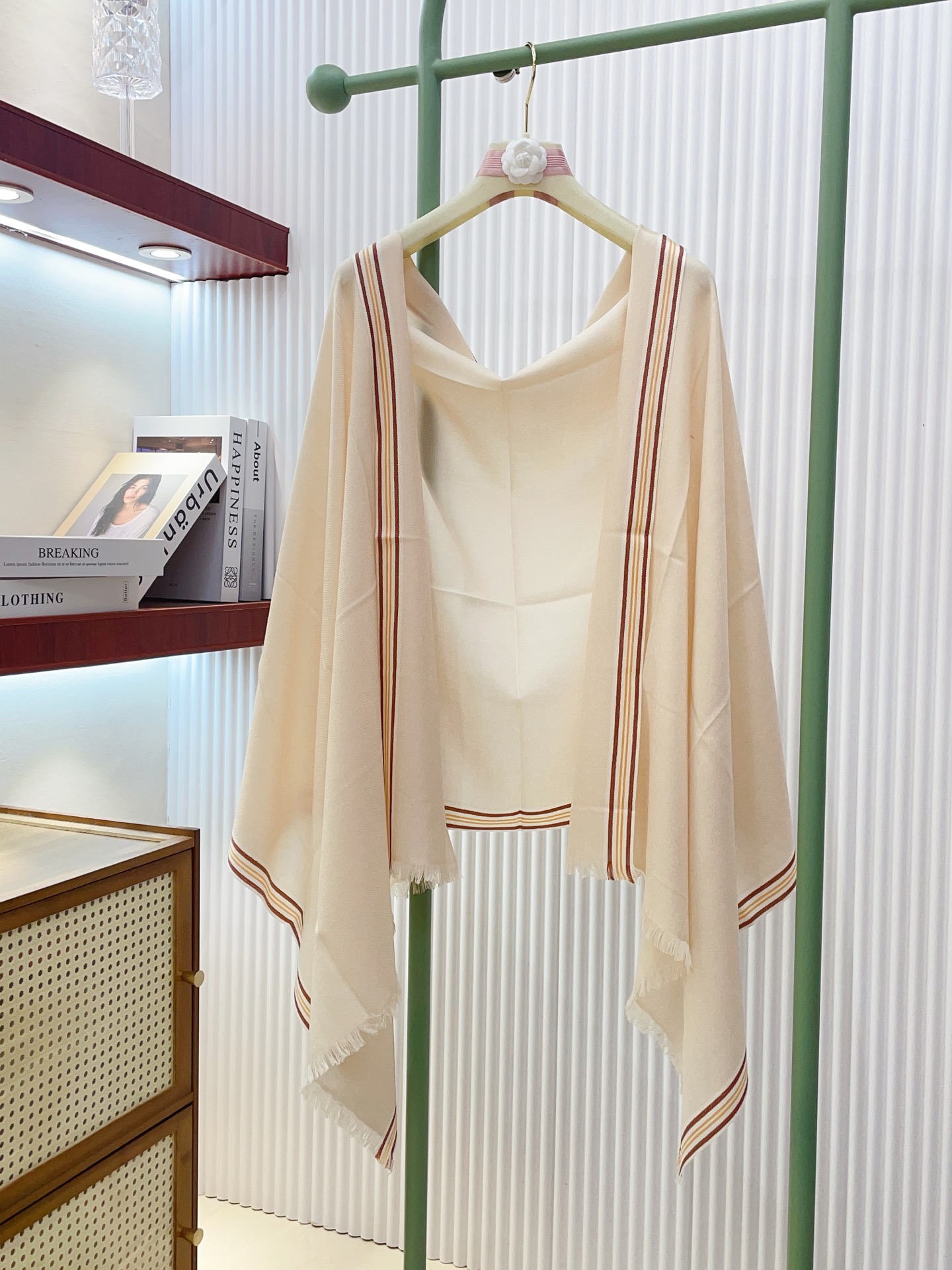 ✨✨【LP纯色刺绣🪡条纹长巾】‼️♨️高尖端产物⚠️重磅呈现 ，绝无仅有 史无前例 100%纯山羊绒 手