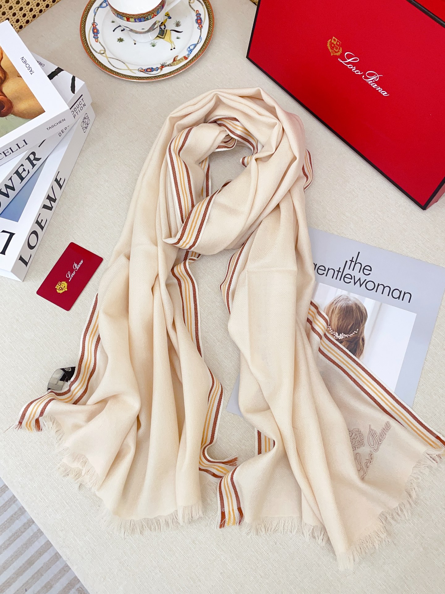 ✨✨【LP纯色刺绣🪡条纹长巾】‼️♨️高尖端产物⚠️重磅呈现 ，绝无仅有 史无前例 100%纯山羊绒 手