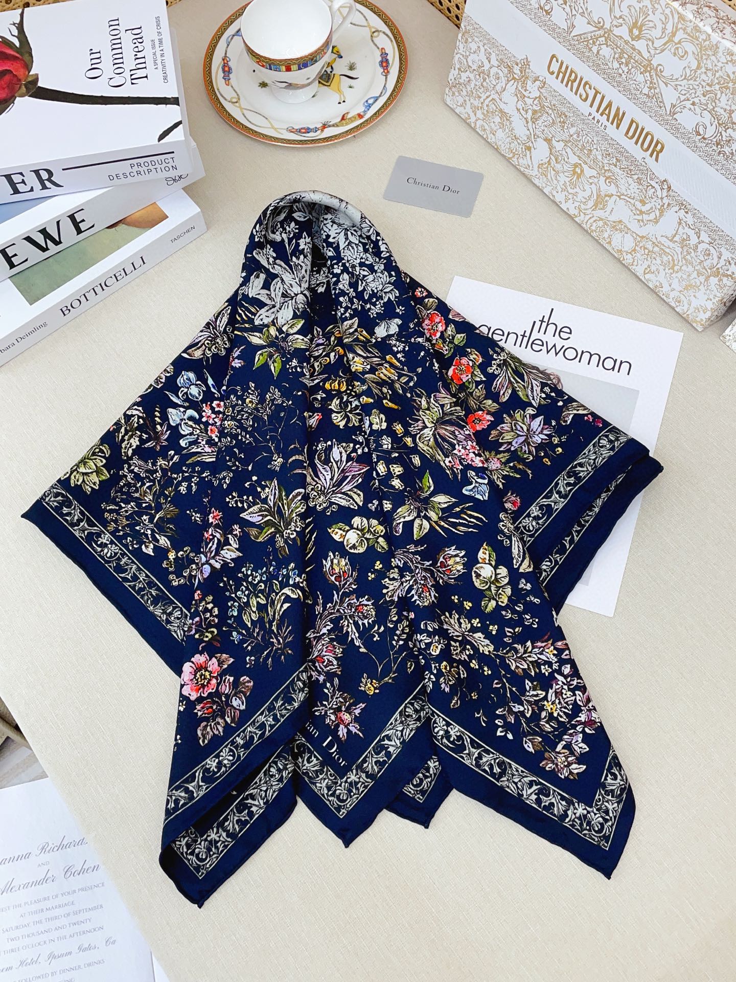 ✨✨【18姆米 双面同色】高级感爆棚❗️CD【森林公园 90】高级时髦风‼️配色非常考究，图案匠心，上身