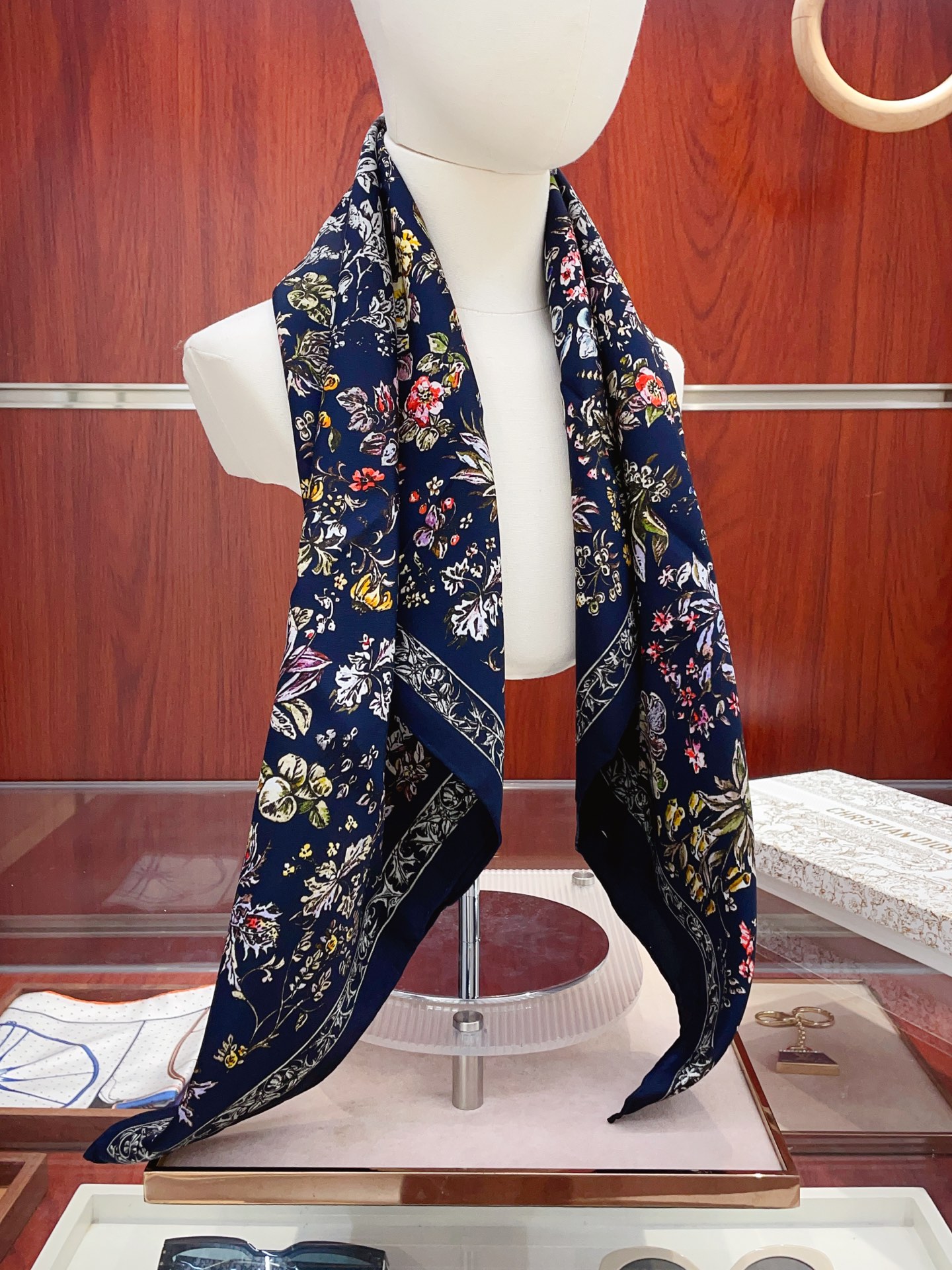 ✨✨【18姆米 双面同色】高级感爆棚❗️CD【森林公园 90】高级时髦风‼️配色非常考究，图案匠心，上身