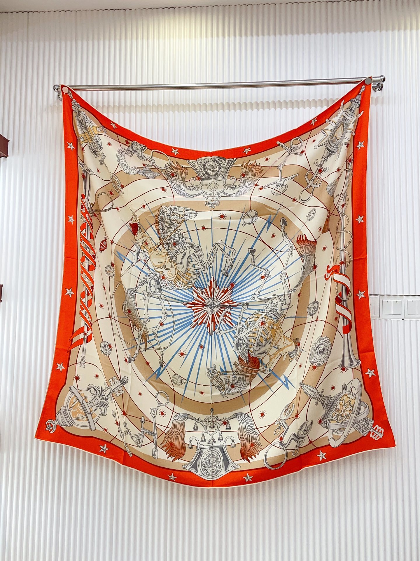 ✨✨【双面同色 丝毛款】H家羊绒新款 买了都说好看‼️推荐💕【星辰合唱团 140】羊绒方巾‼️H家ZG爆