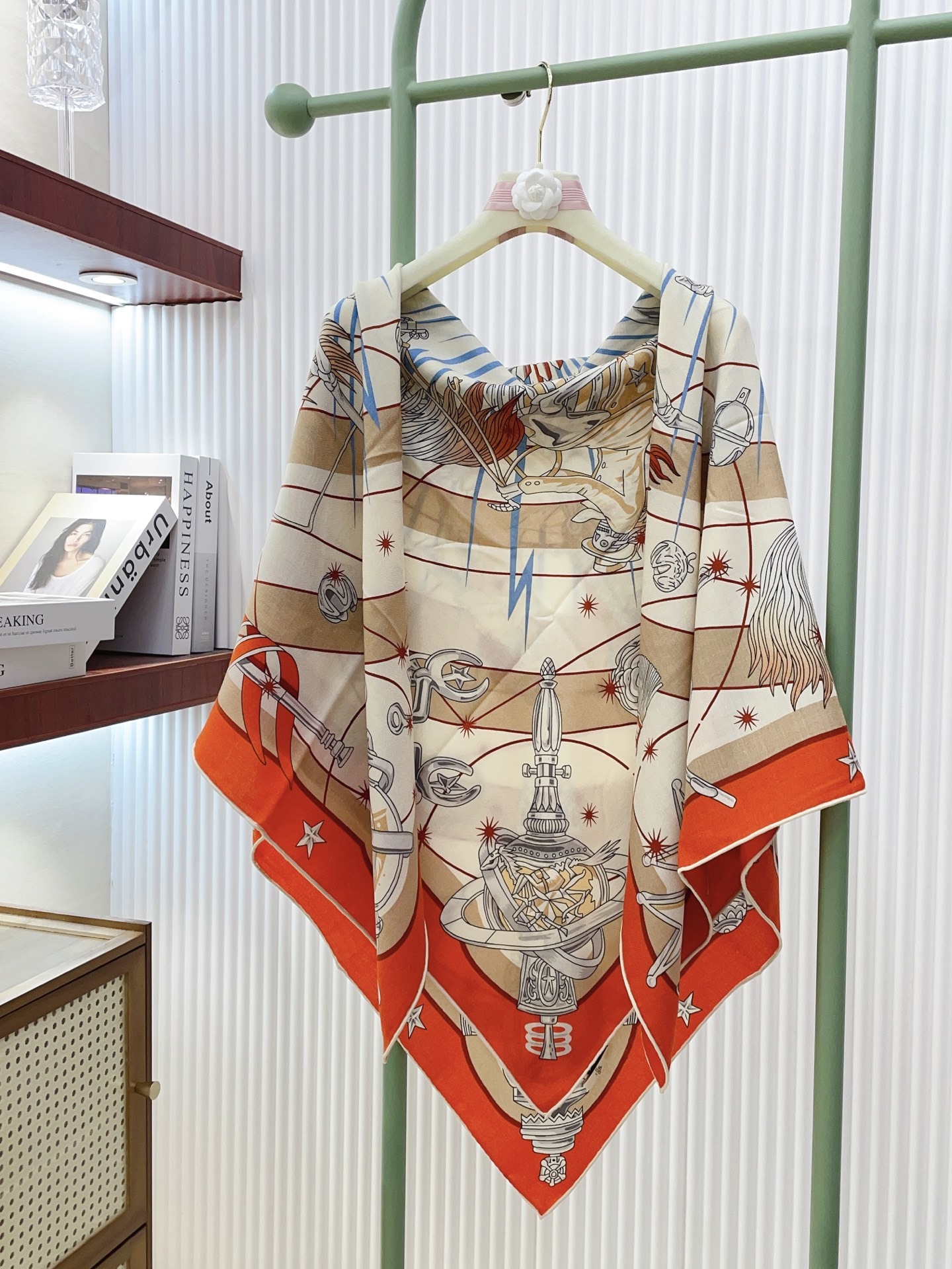 ✨✨【双面同色 丝毛款】H家羊绒新款 买了都说好看‼️推荐💕【星辰合唱团 140】羊绒方巾‼️H家ZG爆