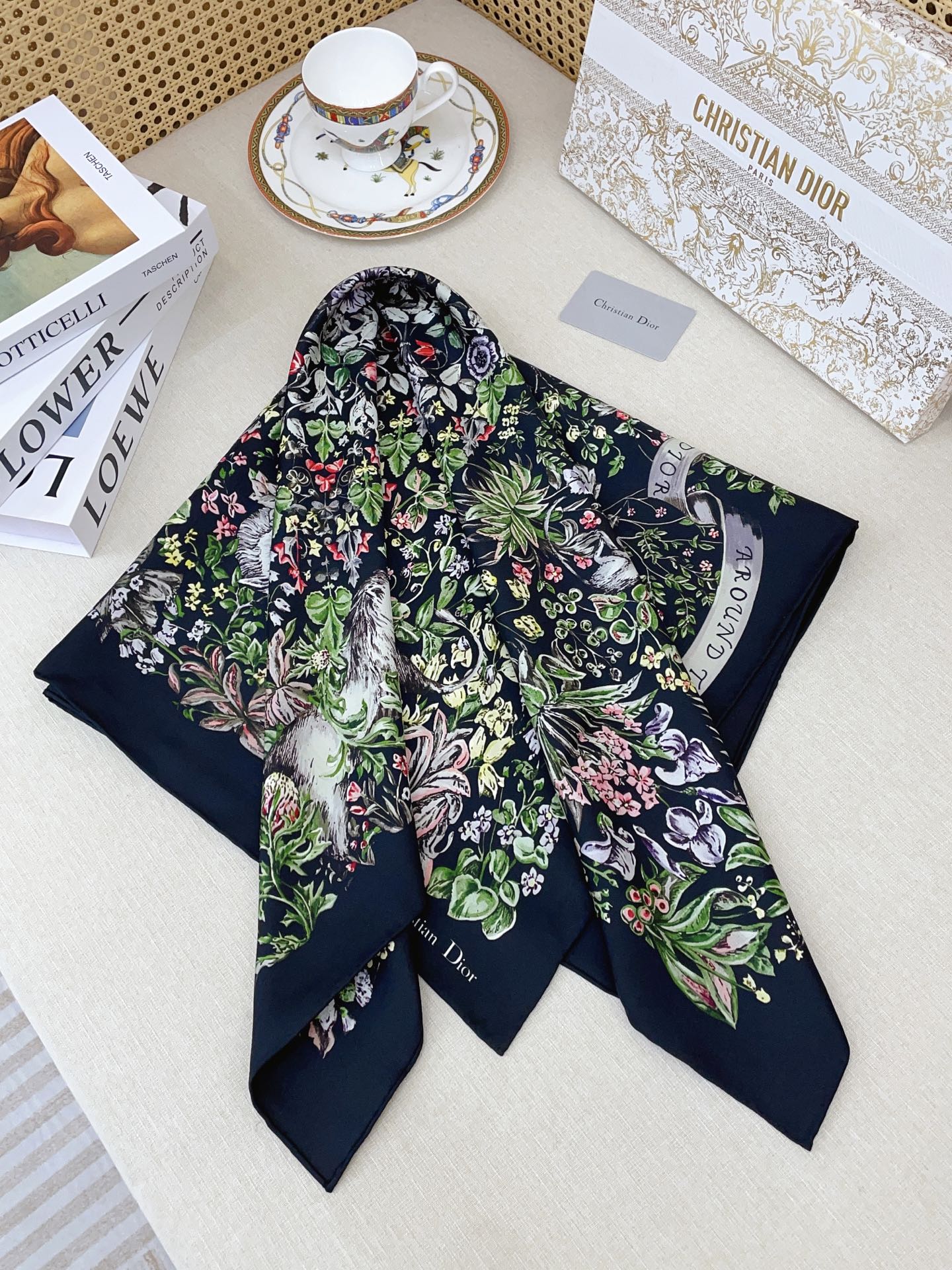 ✨✨【18姆米 双面同色】高级感爆棚❗️CD【花朵🌺五星 90】高级时髦风‼️配色非常考究，图案匠心，上