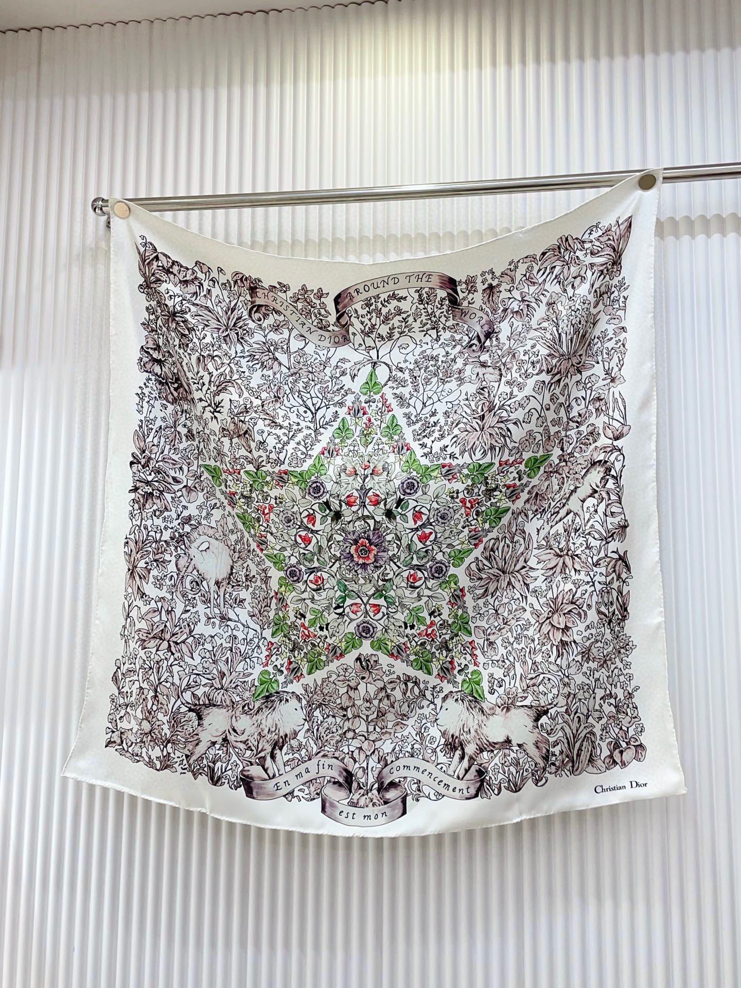 ✨✨【18姆米 双面同色】高级感爆棚❗️CD【花朵🌺五星 90】高级时髦风‼️配色非常考究，图案匠心，上