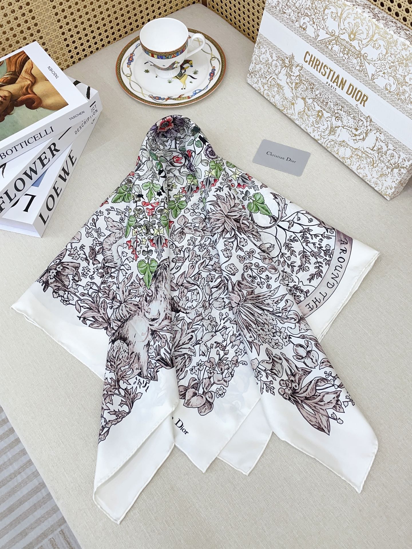 ✨✨【18姆米 双面同色】高级感爆棚❗️CD【花朵🌺五星 90】高级时髦风‼️配色非常考究，图案匠心，上