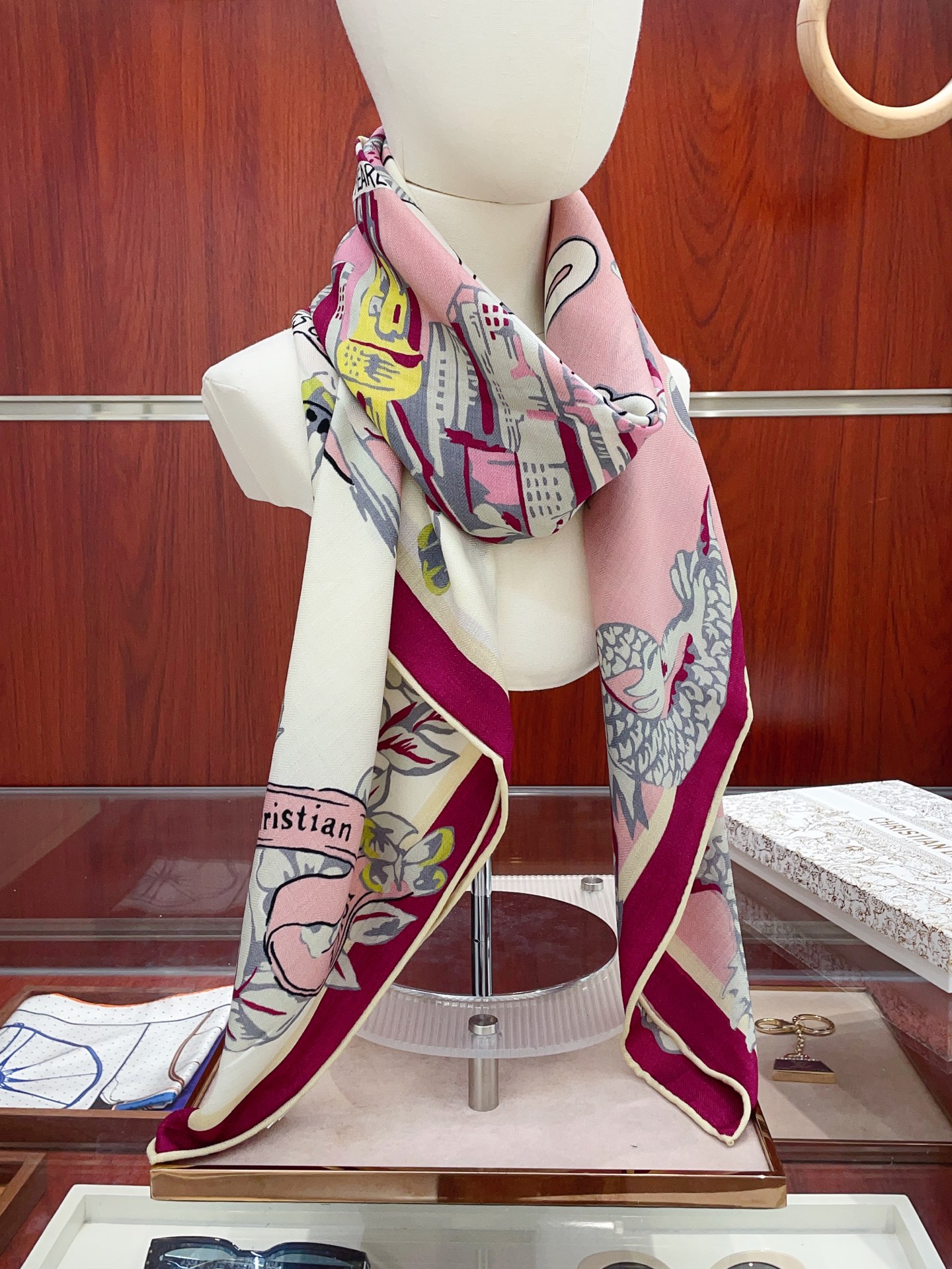 ✨✨【双面同色 丝毛款】CD家羊绒新款【城市系列风】 买了都说好看‼️推荐💕双面同色羊绒方巾‼️D家ZG