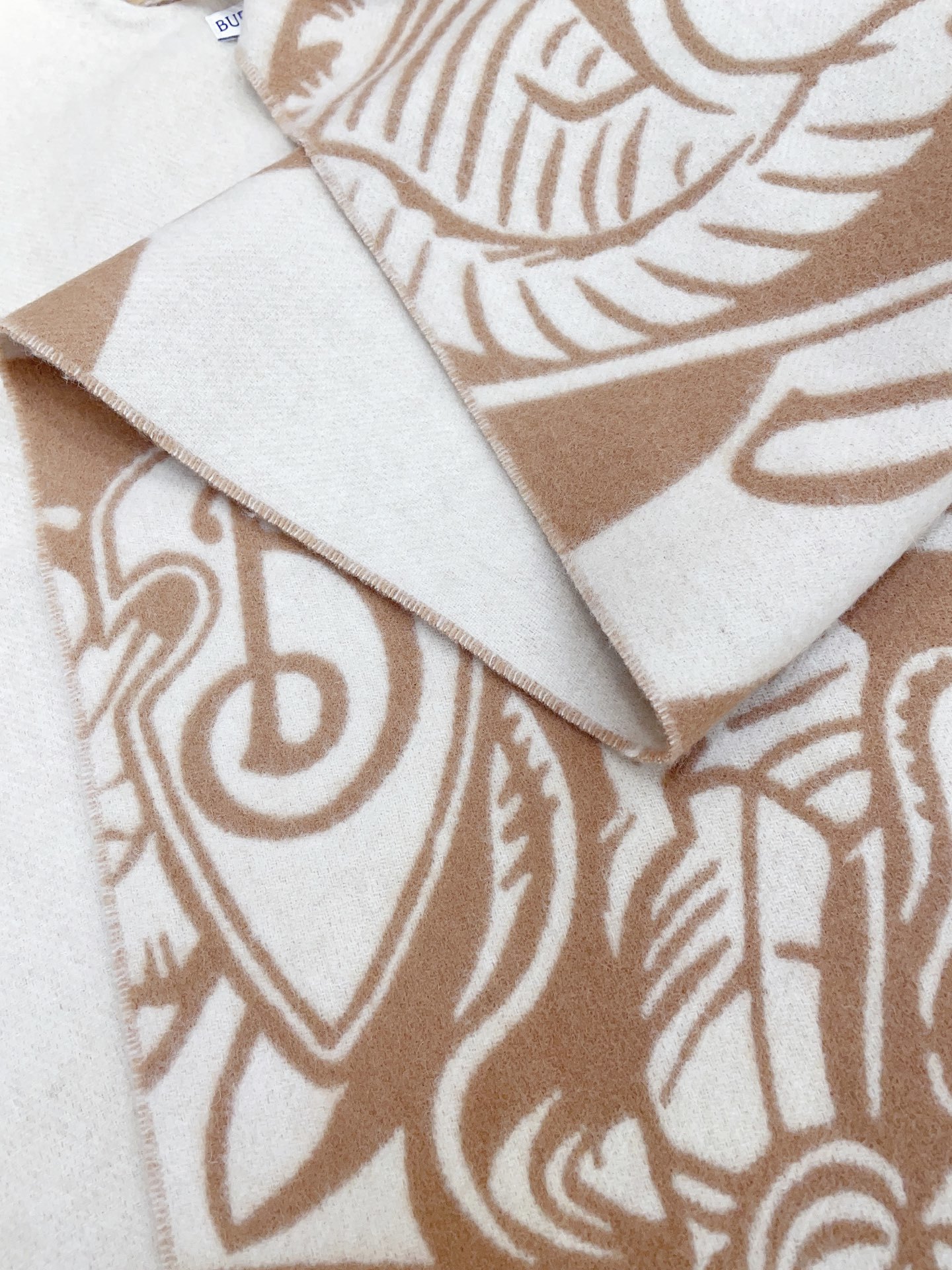 ✨✨【五色入】B家战马最最牛掰款,最新款骑士战马双面提花斗篷‼️经典中的经典.❗️工艺非常考究❗️介绍这