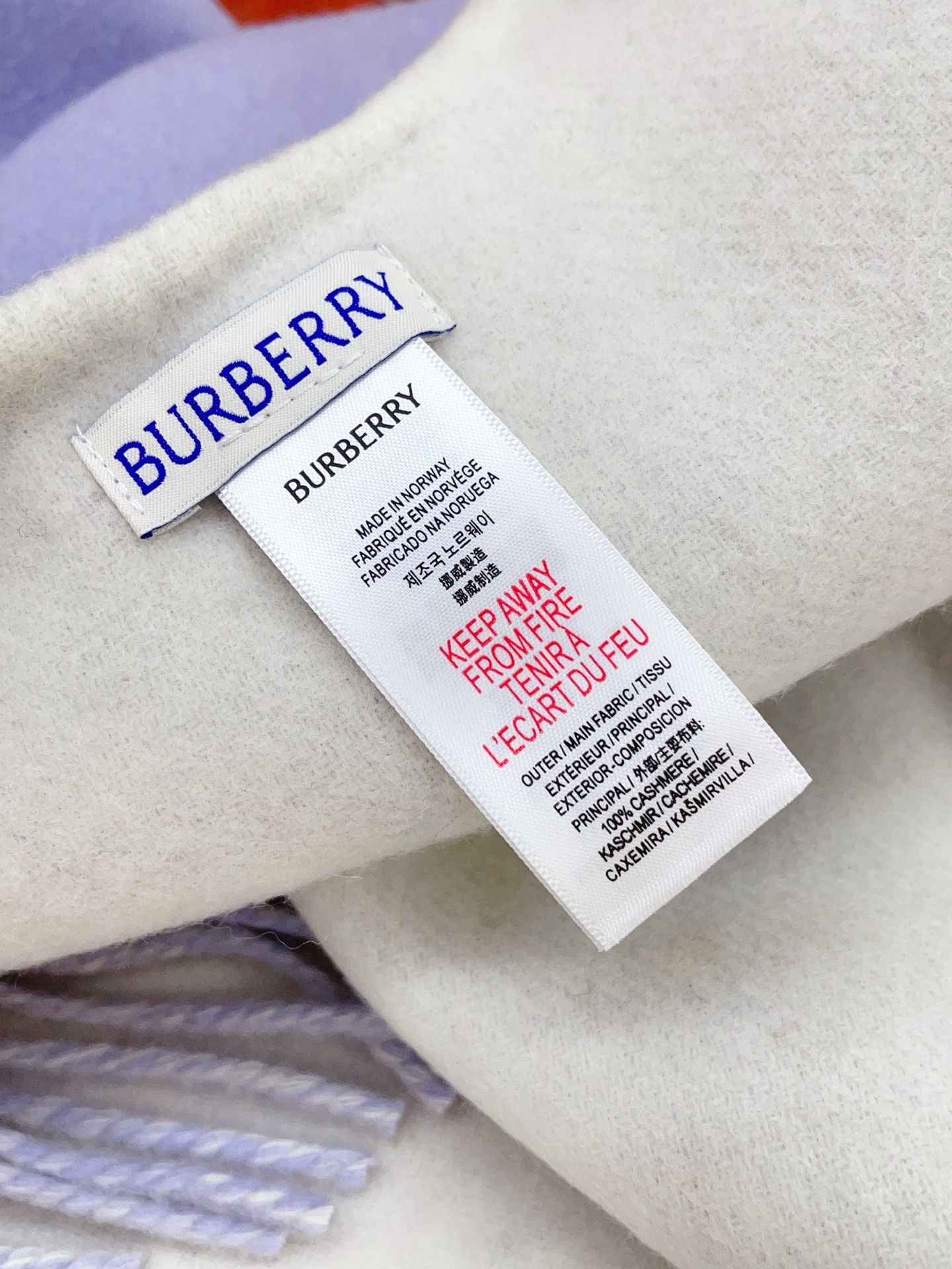 ✨✨【五色入】B家战马最最牛掰款,最新款骑士战马双面提花斗篷‼️经典中的经典.❗️工艺非常考究❗️介绍这