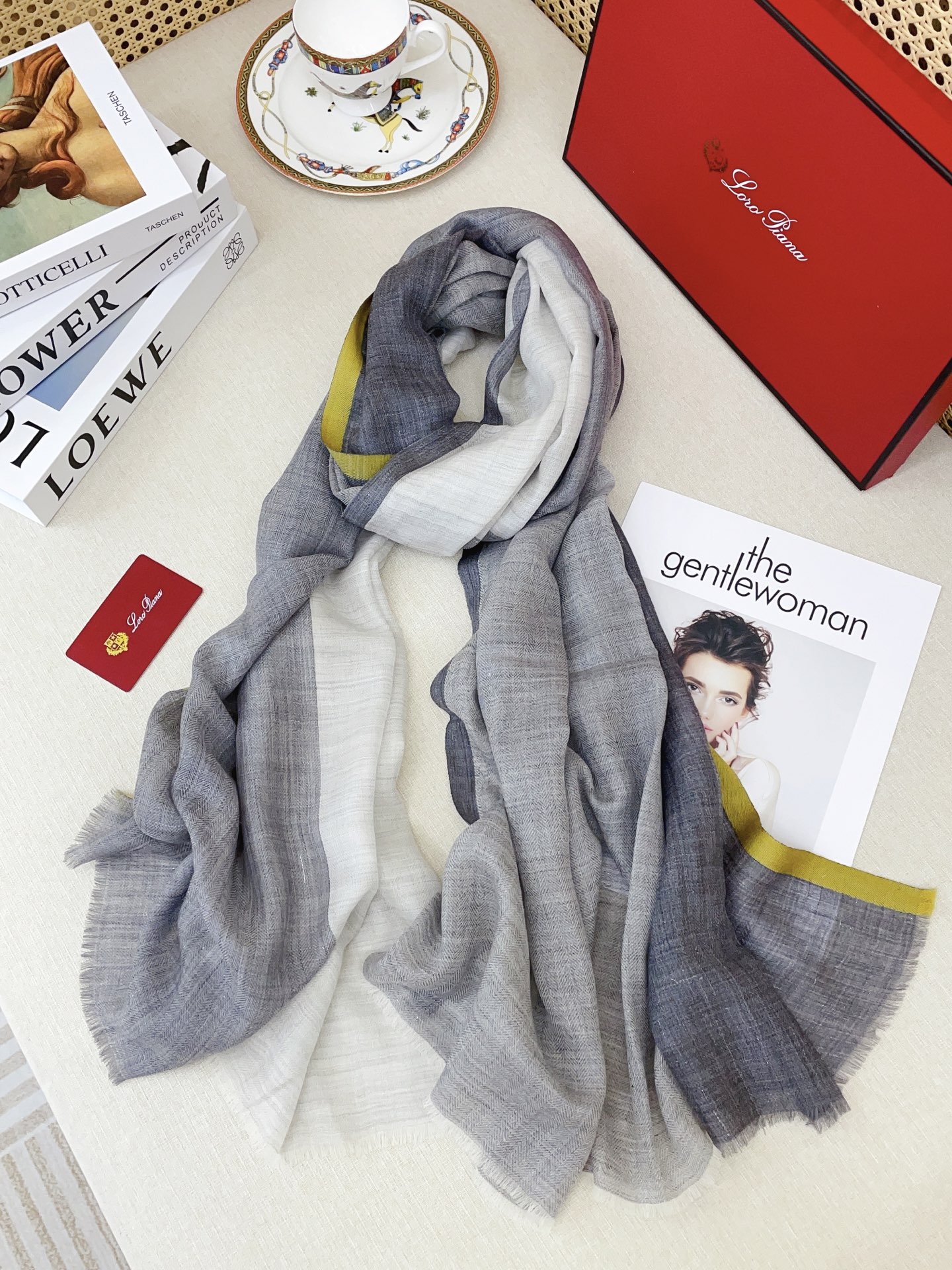 ✨✨【LP格纯色竖条纹长巾】‼️♨️高尖端产物⚠️重磅呈现 ，绝无仅有 史无前例 100%纯山羊绒 手感