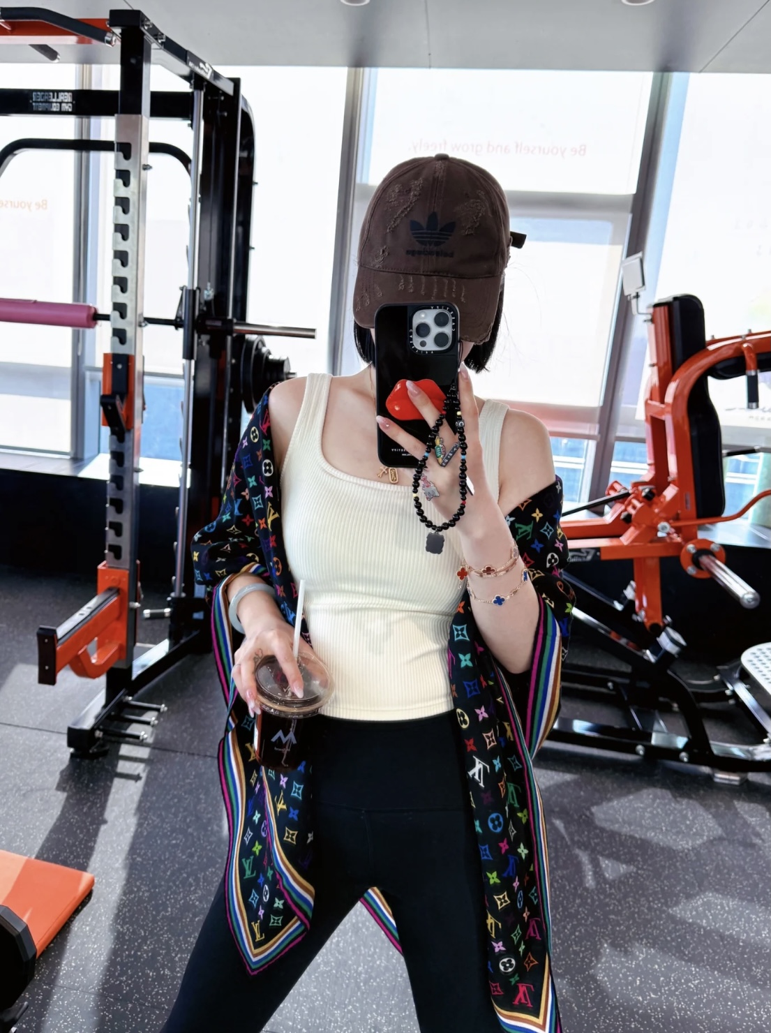 ✨✨【双面同色 丝毛款】L家羊绒新款 买了都说好看‼️推荐💕双面同色羊绒方巾‼️驴家ZG爆款🎁💟立体呈现