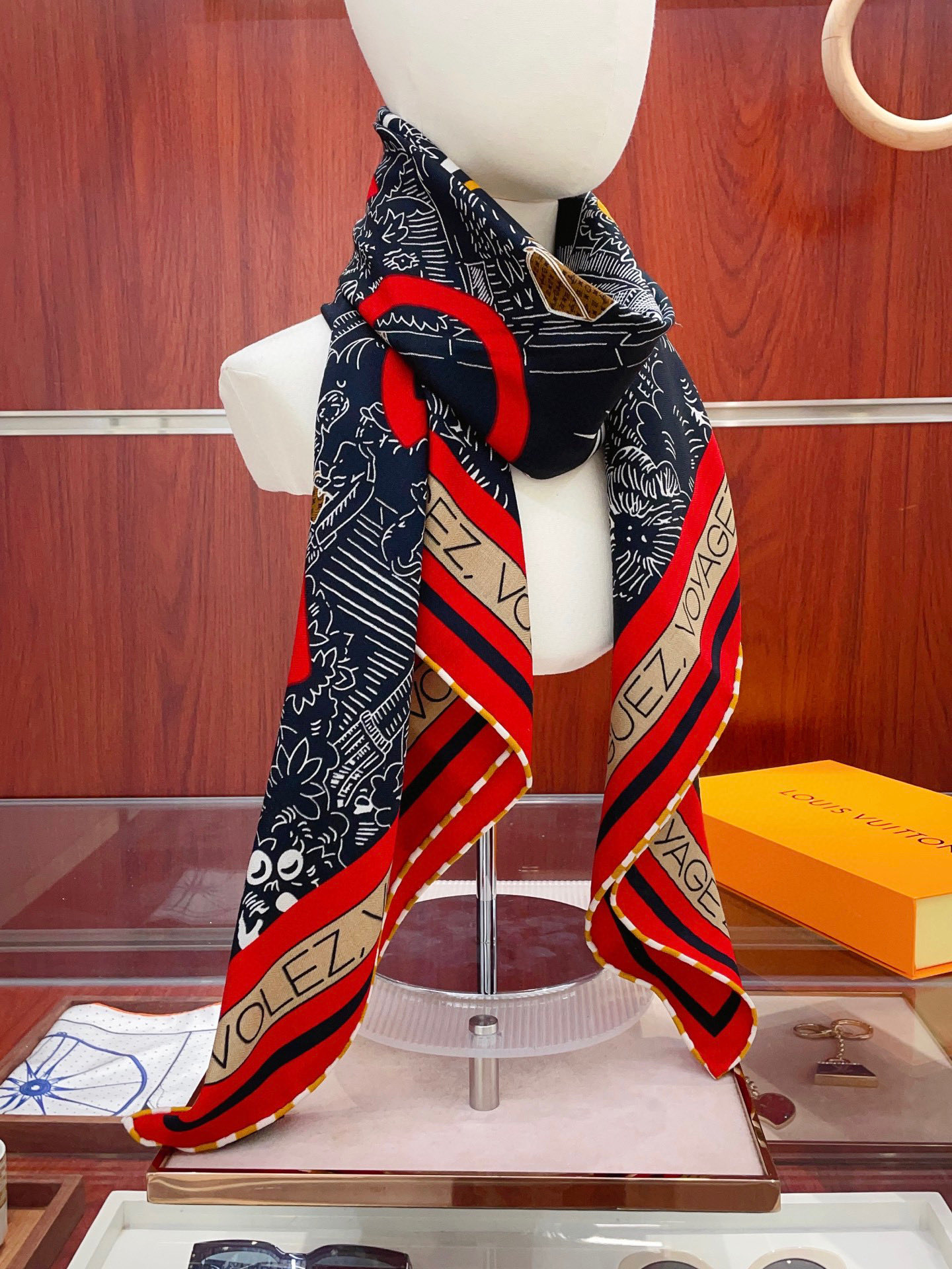 ✨✨【双面同色 丝毛款】L家羊绒新款 买了都说好看‼️推荐💕双面同色羊绒方巾‼️驴家ZG爆款🎁💟立体呈现