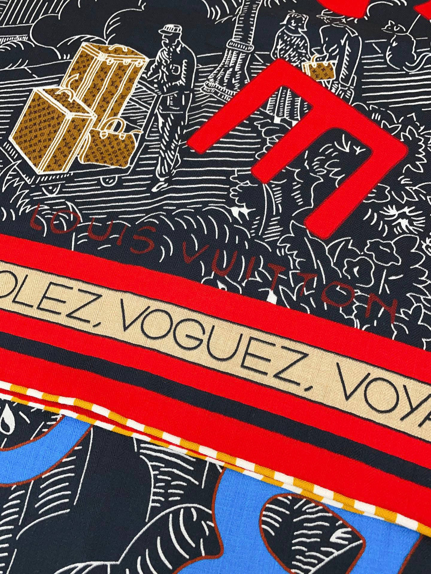 ✨✨【双面同色 丝毛款】L家羊绒新款 买了都说好看‼️推荐💕双面同色羊绒方巾‼️驴家ZG爆款🎁💟立体呈现