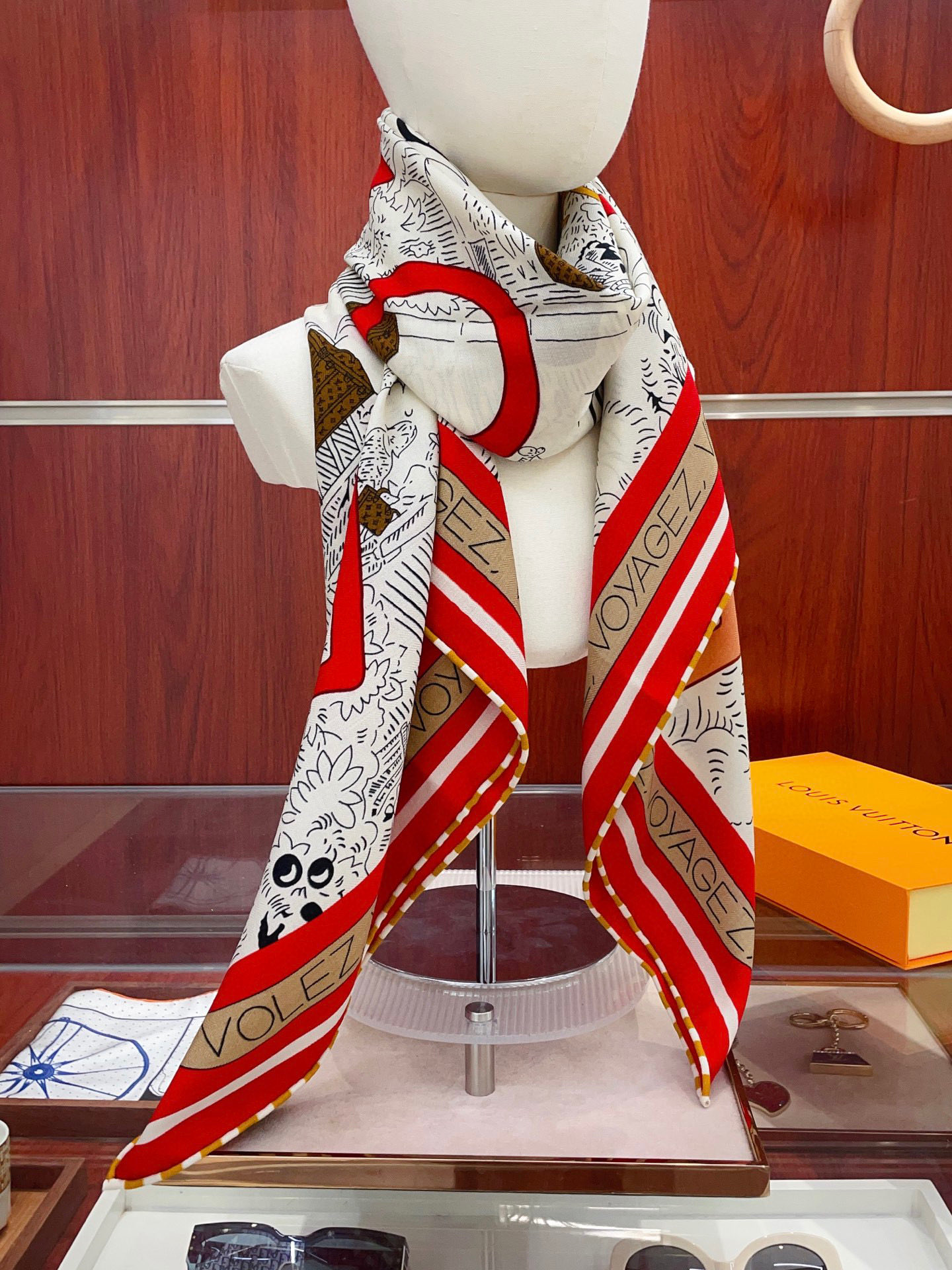 ✨✨【双面同色 丝毛款】L家羊绒新款 买了都说好看‼️推荐💕双面同色羊绒方巾‼️驴家ZG爆款🎁💟立体呈现