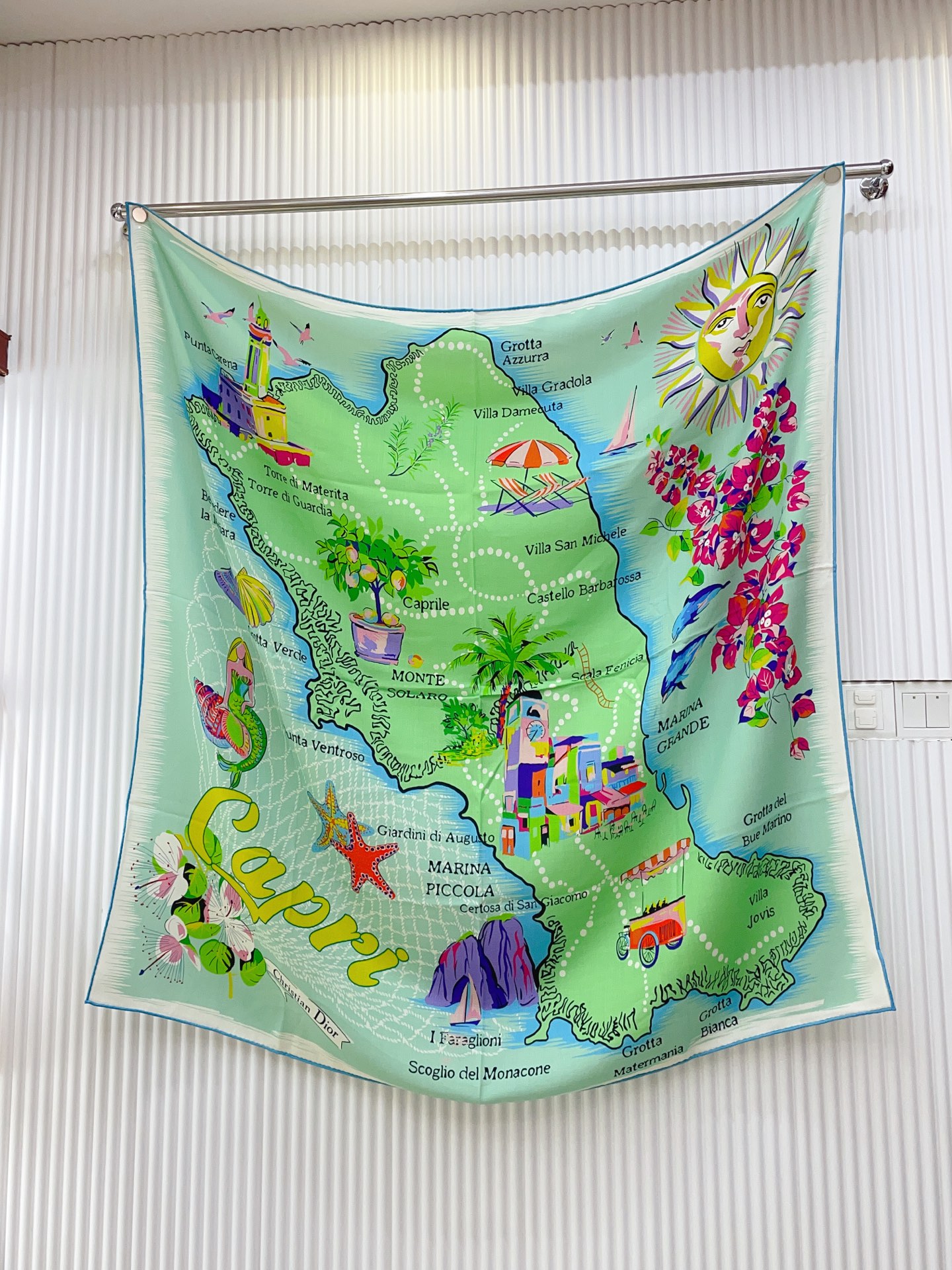 ✨✨【双面同色 丝毛款】CD家羊绒新款【城市系列2】 买了都说好看‼️推荐💕双面同色羊绒方巾‼️D家ZG