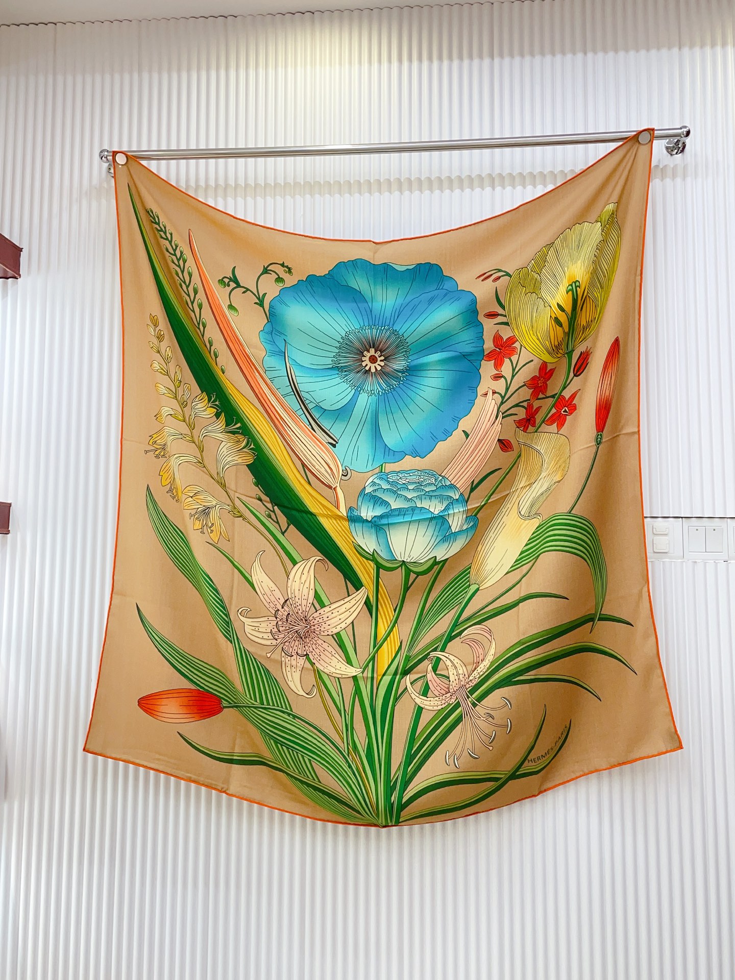 ✨✨【双面同色 丝毛款】H家羊绒新款 买了都说好看‼️推荐💕【永生花束 140】羊绒方巾‼️H家ZG爆款