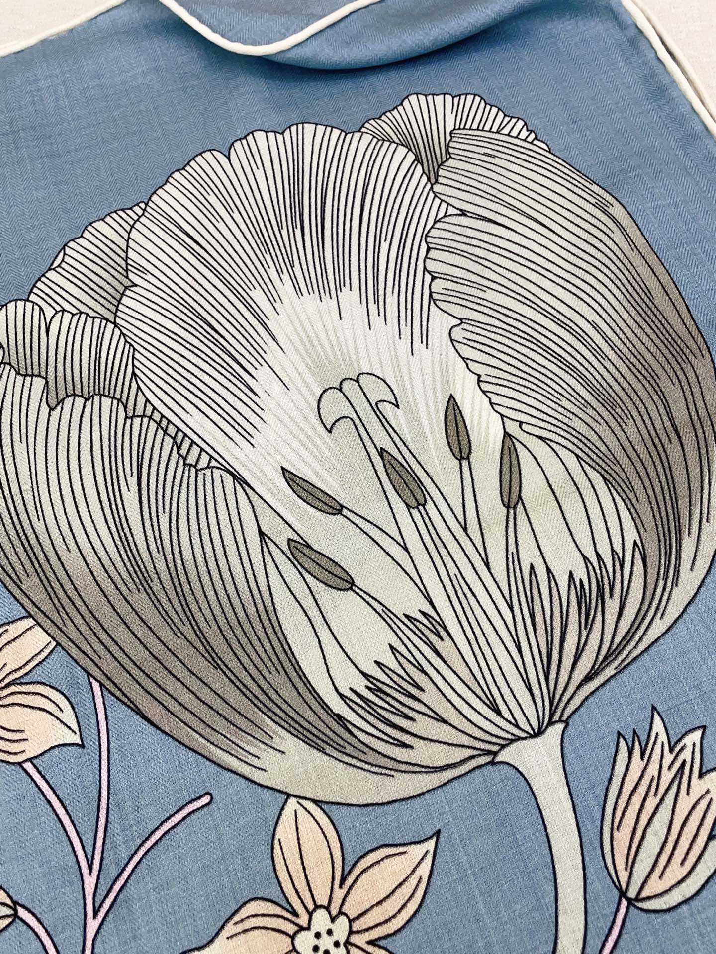 ✨✨【双面同色 丝毛款】H家羊绒新款 买了都说好看‼️推荐💕【永生花束 140】羊绒方巾‼️H家ZG爆款