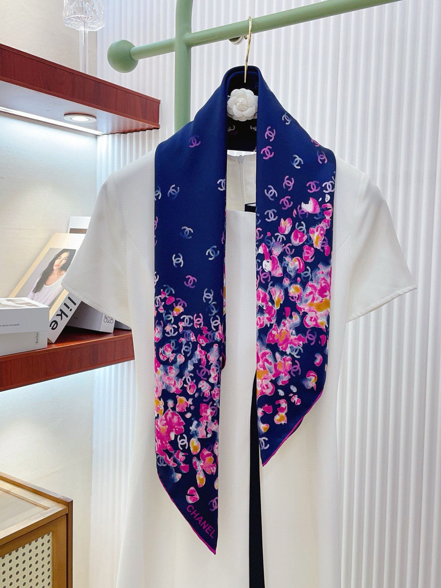 ✨✨【18姆米 双面同色】新款小香‼️美翻了[流泪]最新御用殿堂级极品‼️经典元素图案设计风格❗️美丽至