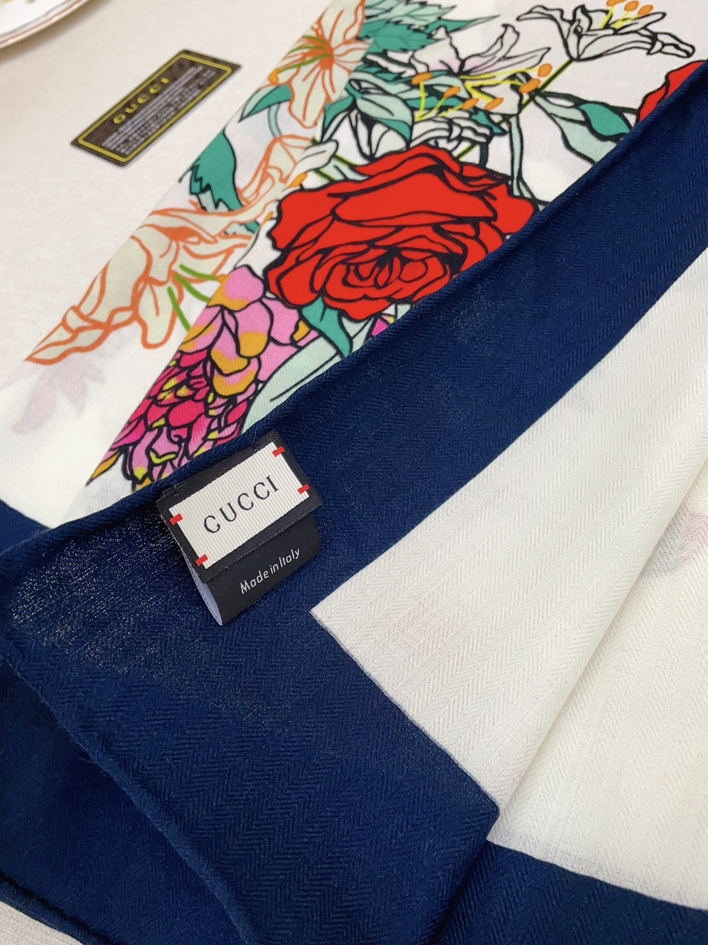 ✨✨【双面同色 丝毛款】大G【丛林花朵🌺140】羊绒方巾‼️抢‼️VIP推荐 ‼️👍下手一定要快【高端 