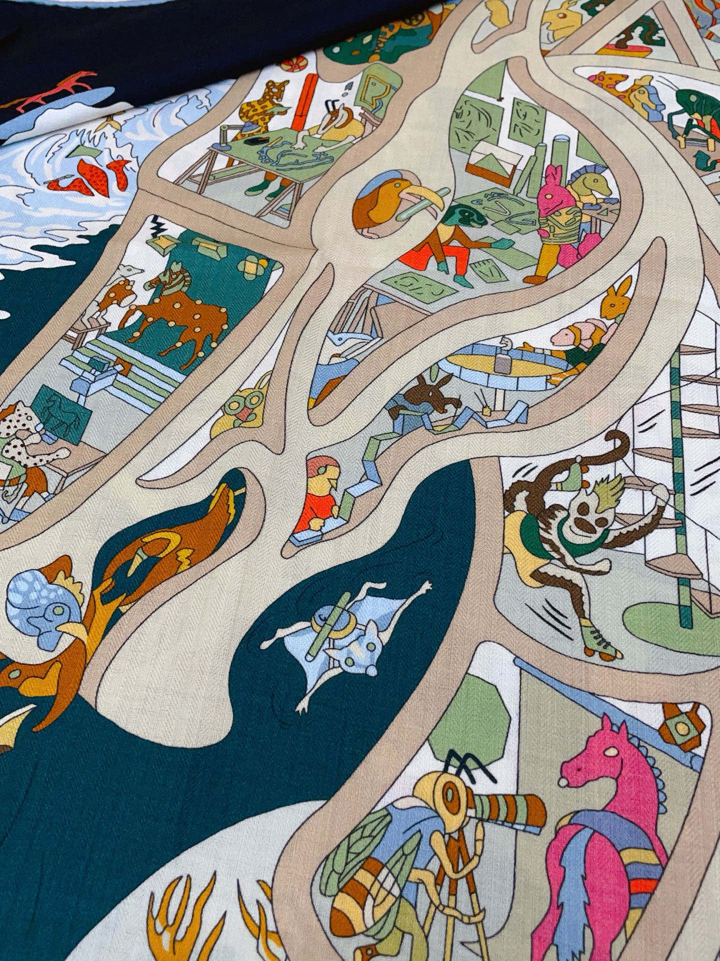 ✨✨【双面同色 丝毛款】H家羊绒新款 买了都说好看‼️推荐💕【马术学院 140】羊绒方巾‼️H家ZG爆款