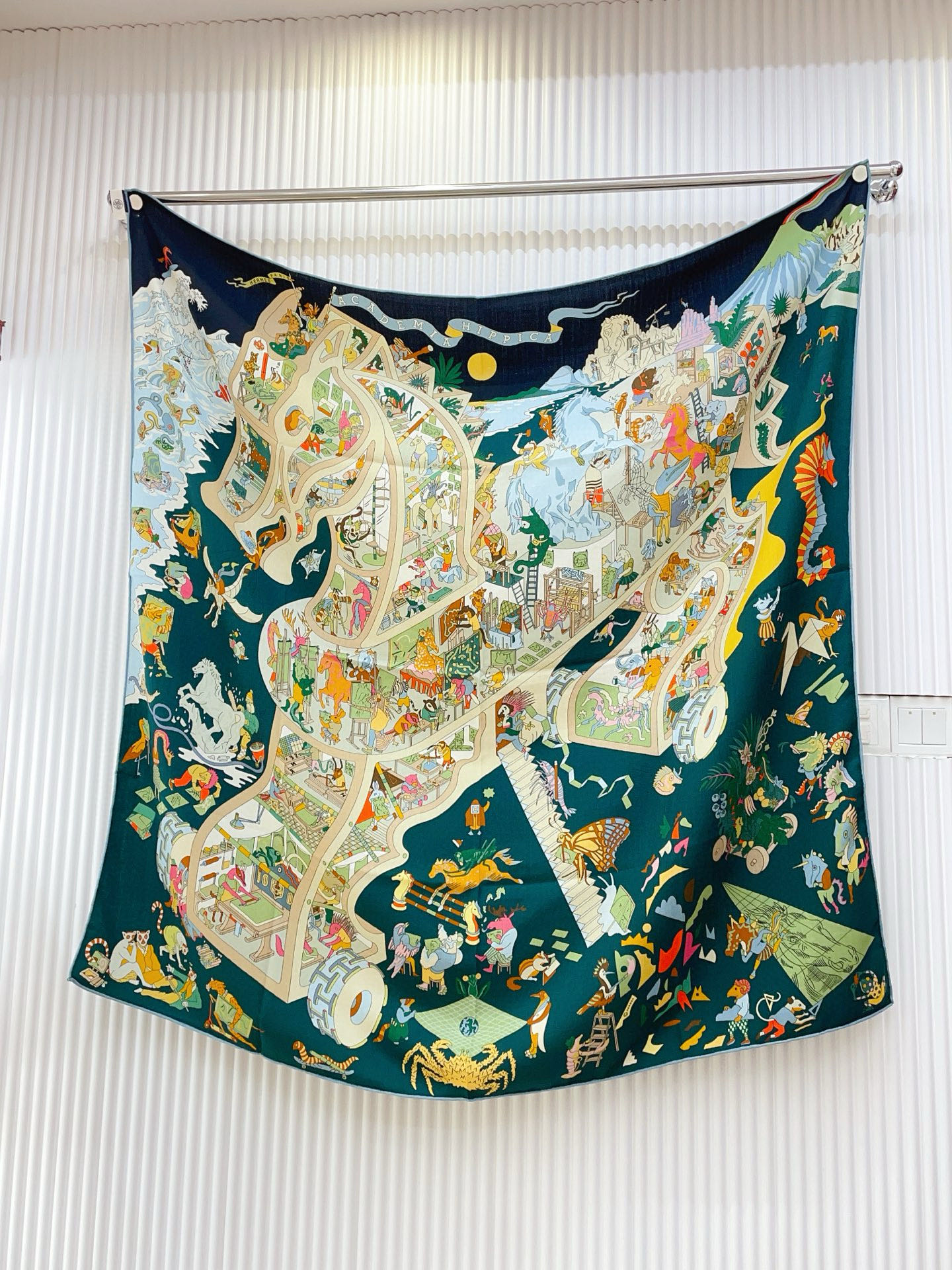 ✨✨【双面同色 丝毛款】H家羊绒新款 买了都说好看‼️推荐💕【马术学院 140】羊绒方巾‼️H家ZG爆款