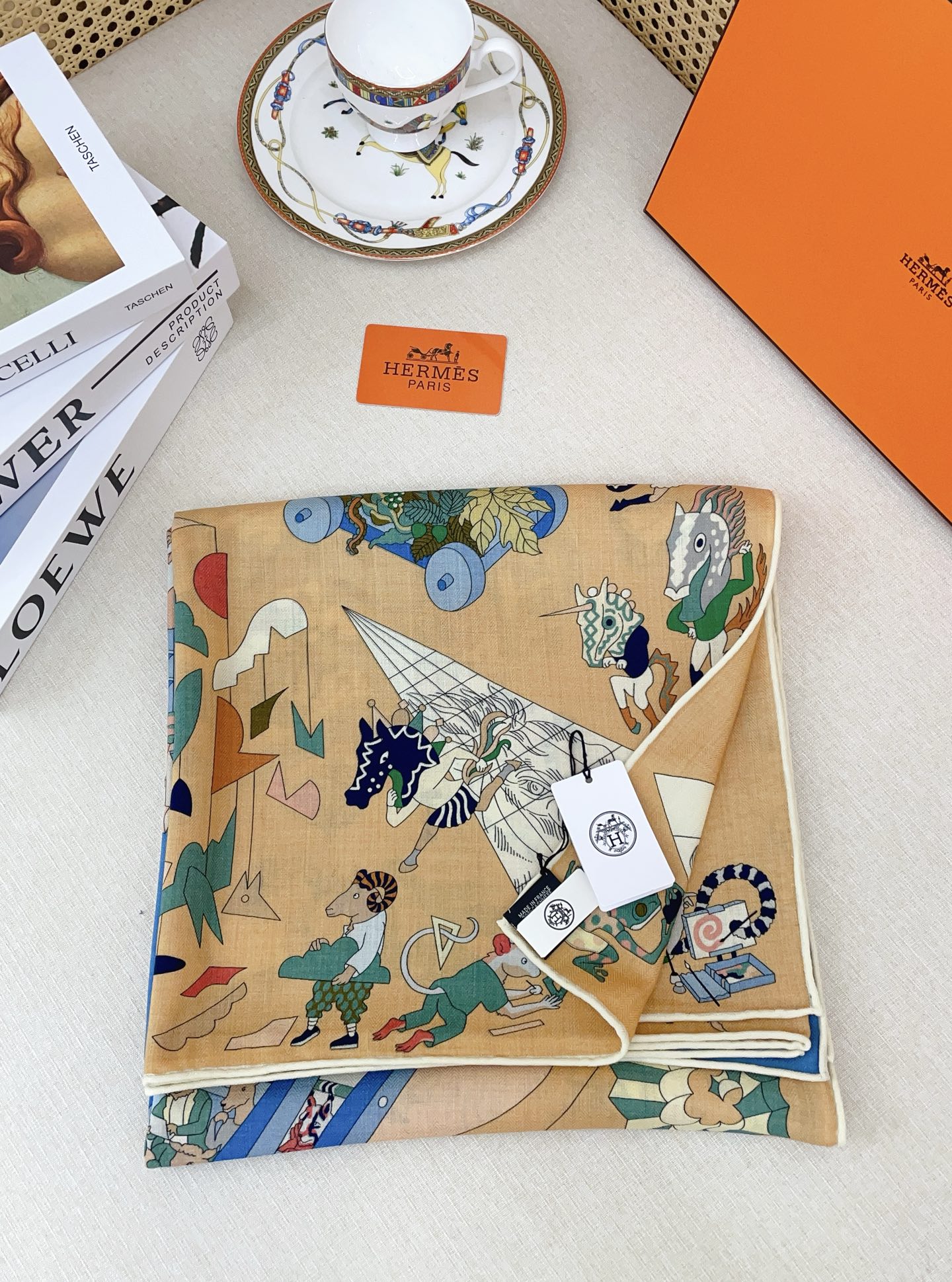 ✨✨【双面同色 丝毛款】H家羊绒新款 买了都说好看‼️推荐💕【马术学院 140】羊绒方巾‼️H家ZG爆款