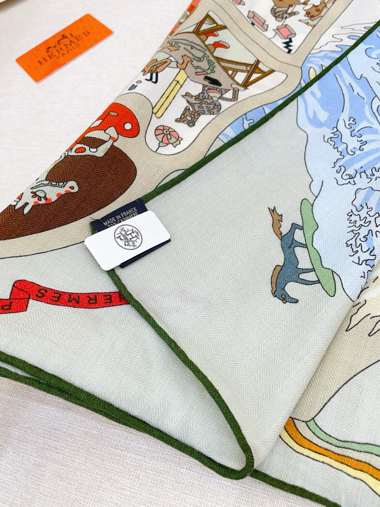 ✨✨【双面同色 丝毛款】H家羊绒新款 买了都说好看‼️推荐💕【马术学院 140】羊绒方巾‼️H家ZG爆款