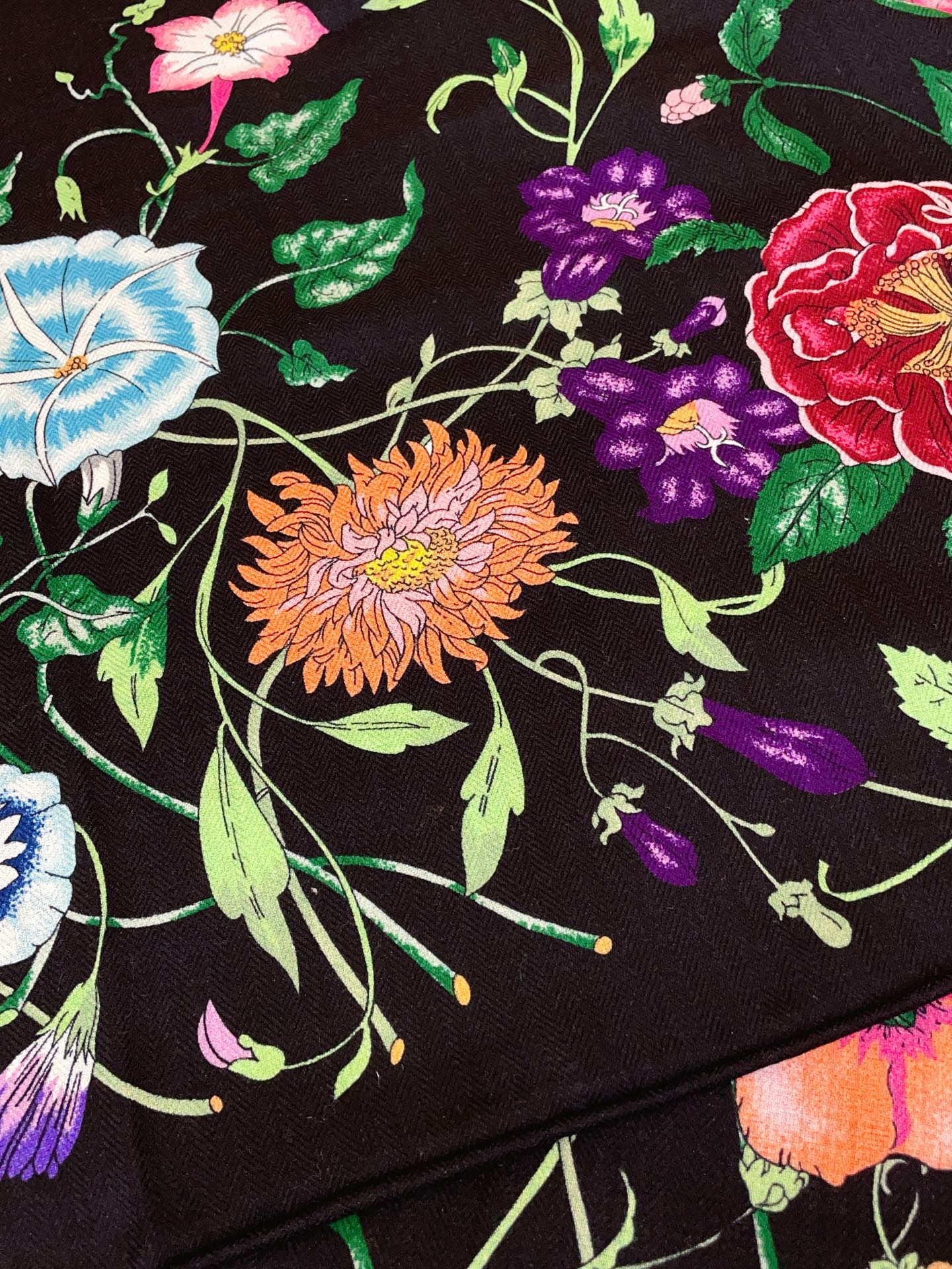 ✨✨【双面同色 丝毛款】大G【花卉140】羊绒方巾‼️抢‼️VIP推荐 ‼️👍下手一定要快【高端 大爱 