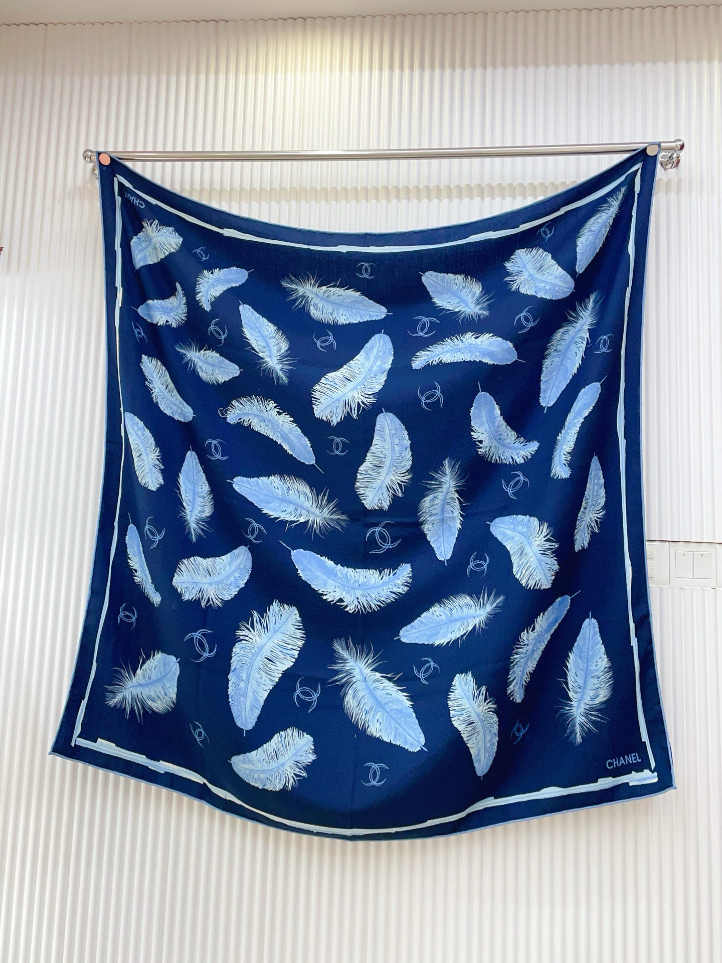 ✨✨【双面同色 丝毛款】小香 羊绒方巾‼️抢‼️VIP推荐 ‼️👍下手一定要快【高端 大爱 ‼️纯羊绒 