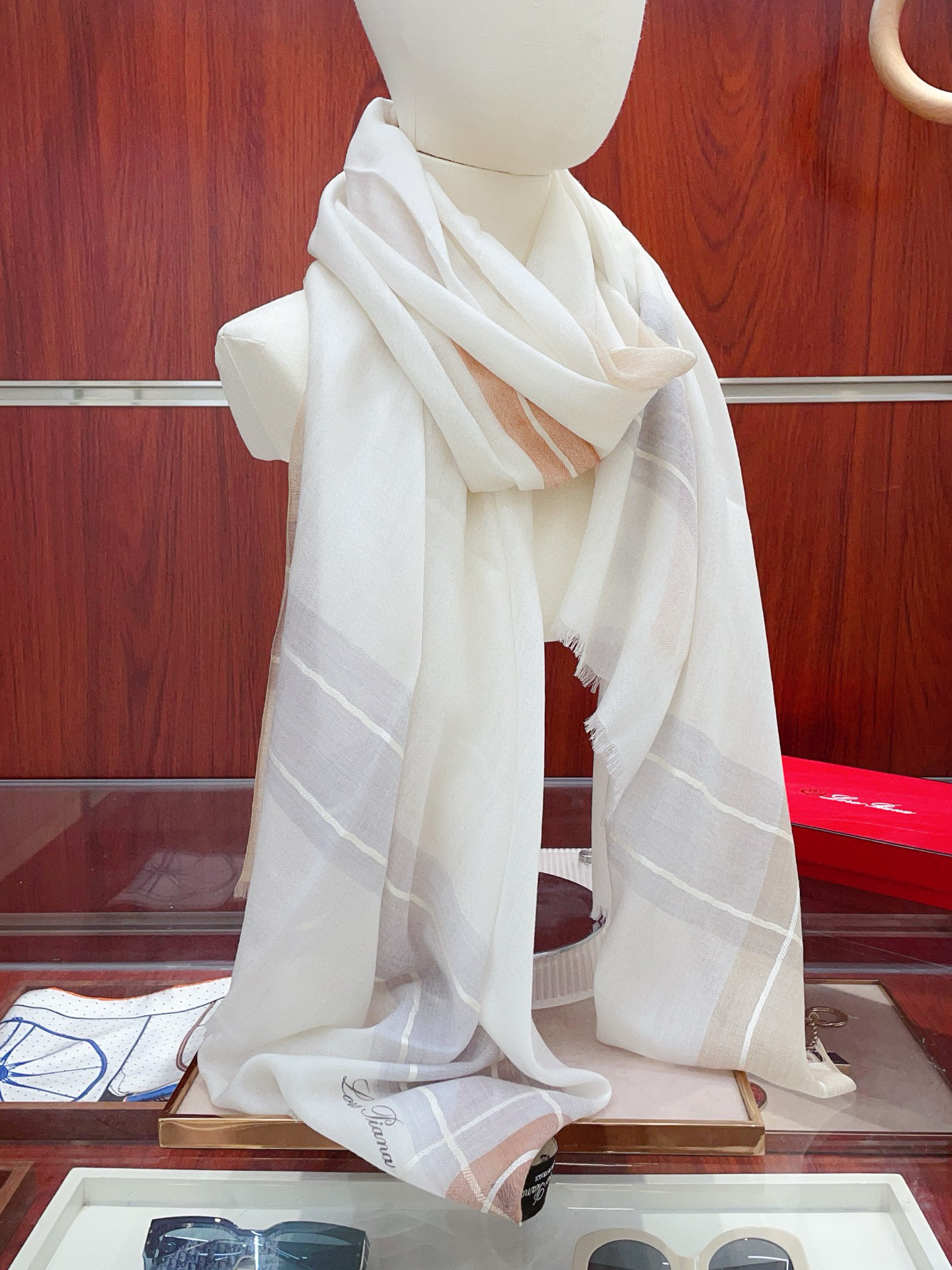 ✨✨【LP格纹条边长巾】‼️♨️高尖端产物⚠️重磅呈现 ，绝无仅有 史无前例 100%纯山羊绒 手感好到