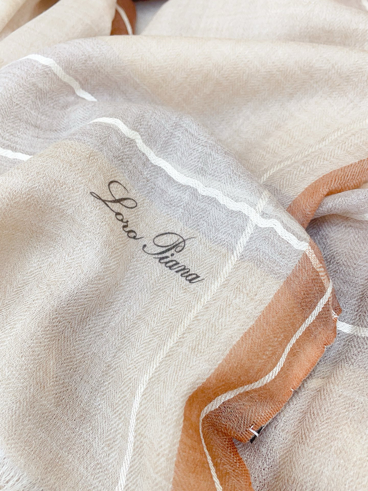 ✨✨【LP格纹条边长巾】‼️♨️高尖端产物⚠️重磅呈现 ，绝无仅有 史无前例 100%纯山羊绒 手感好到