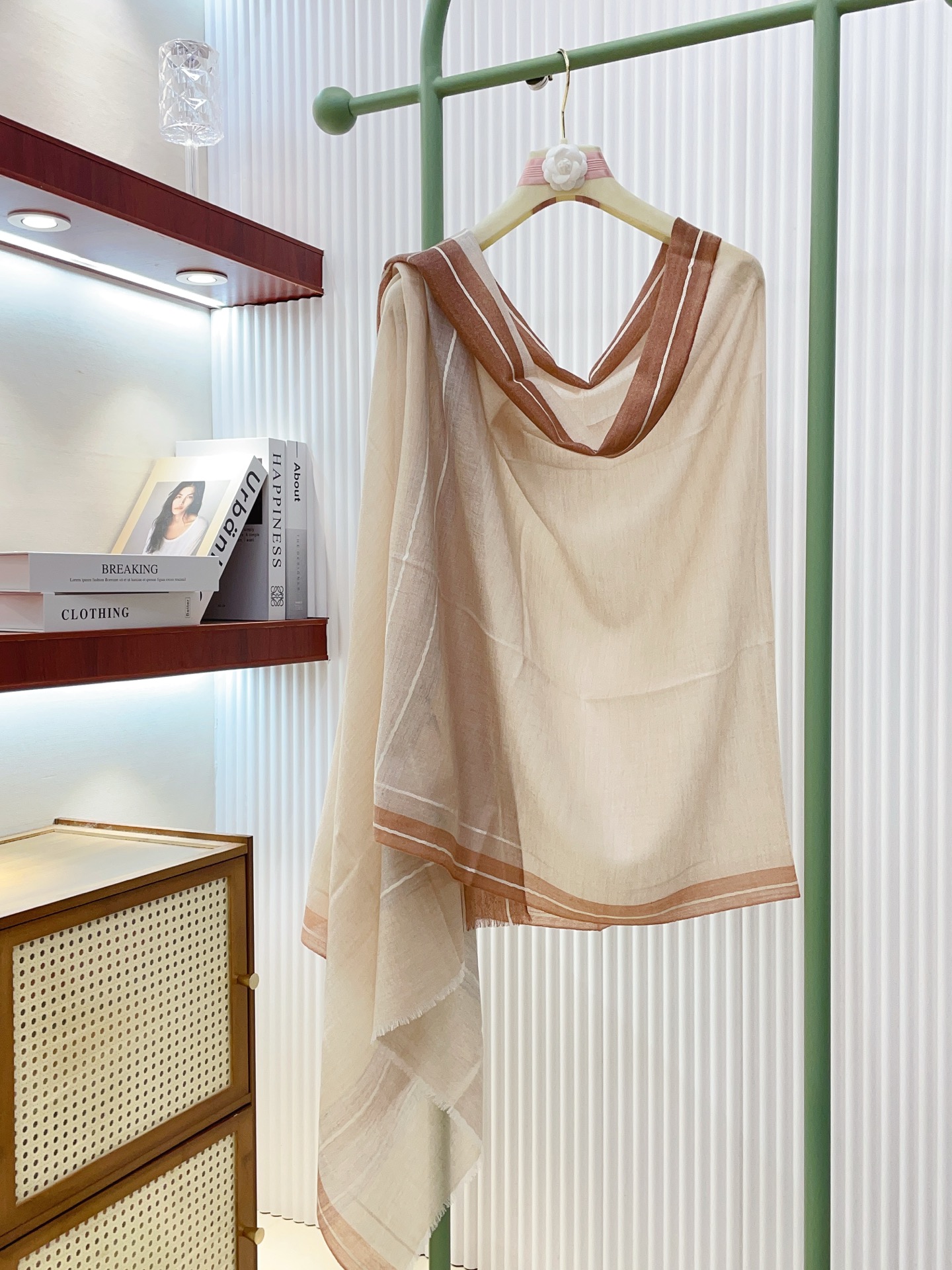 ✨✨【LP格纹条边长巾】‼️♨️高尖端产物⚠️重磅呈现 ，绝无仅有 史无前例 100%纯山羊绒 手感好到