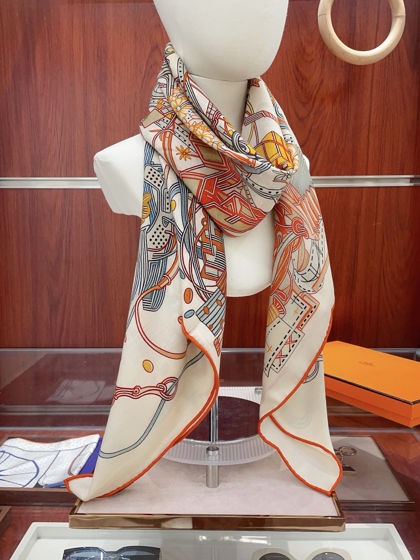 ✨✨【双面同色 丝毛款】H家羊绒新款 买了都说好看‼️推荐💕【爱马仕世界】羊绒方巾‼️H家ZG爆款🎁💟立