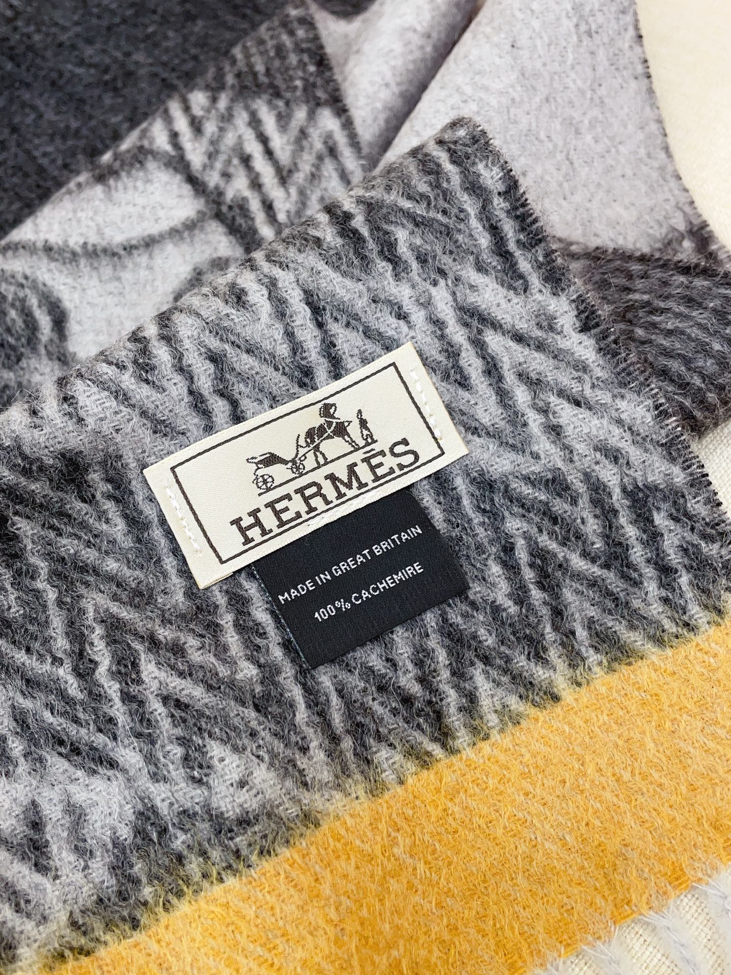 ✨✨【全羊绒款】H家新款【真皮LOGO】羊绒长巾‼️美翻了[流泪]御用殿堂级极品‼️男女同款 进口纯羊绒