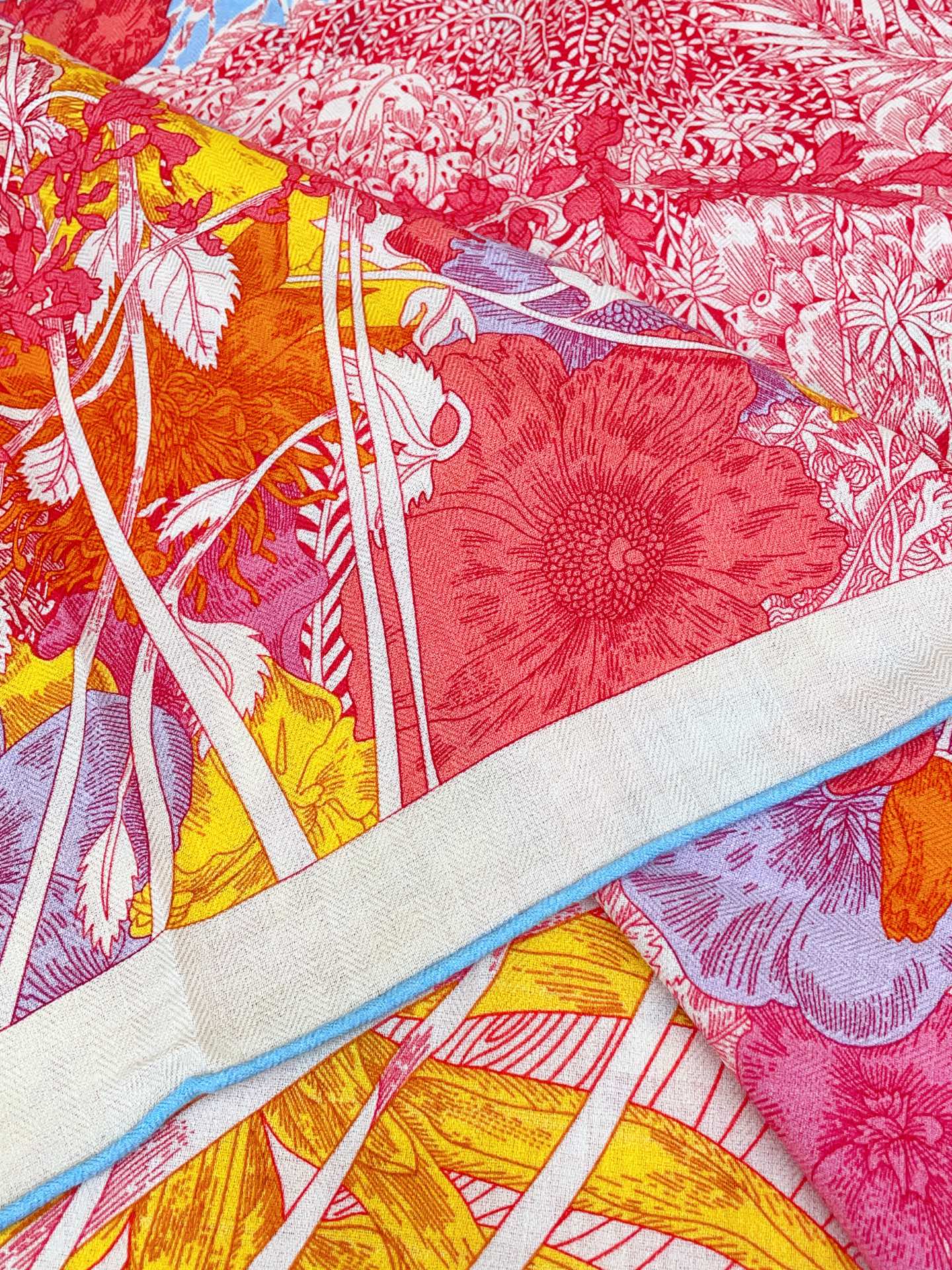 ✨✨【双面同色 丝毛款】H家羊绒新款 买了都说好看‼️推荐💕【回归自然 140】羊绒方巾‼️H家ZG爆款