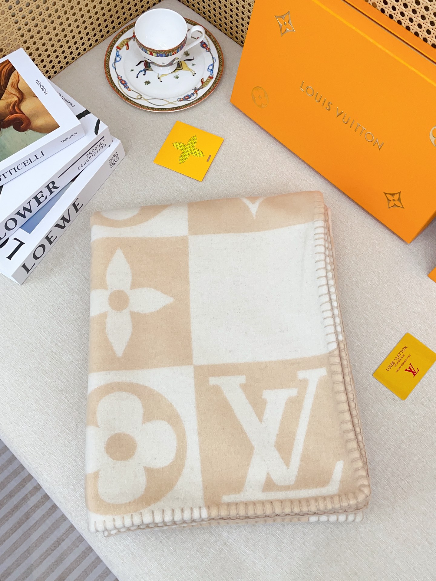 ✨✨极品硬货，经典LV图案风靡了全世界，惊爆世人的 louis vuitton neo mongaram