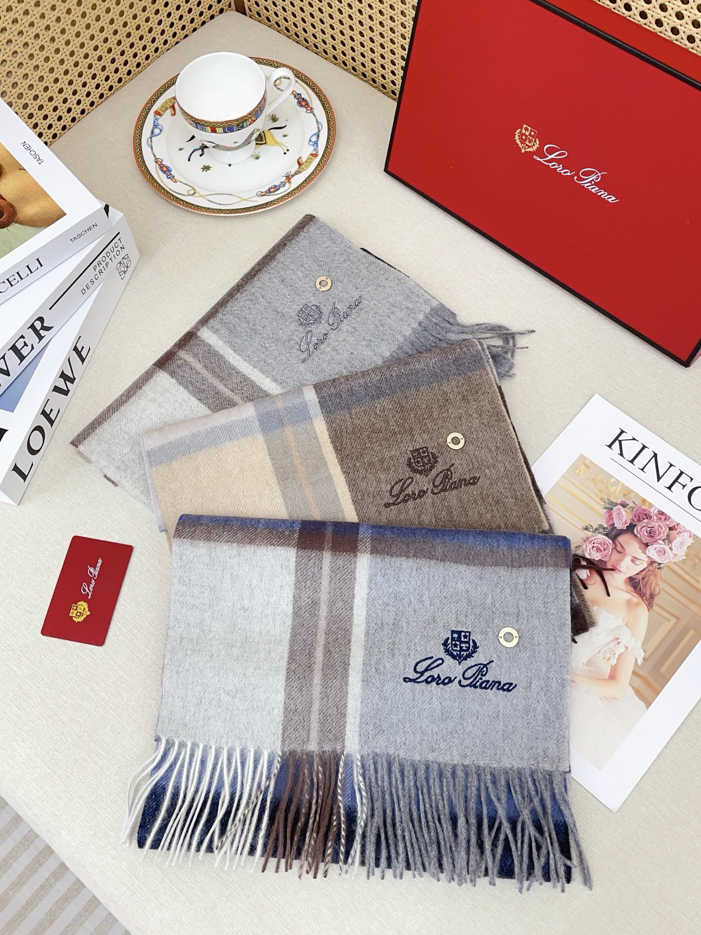 ✨✨【全羊绒款】Loro Piana · 诺悠翩雅送人自留都太高大上了😍重磅上新，爆款爆款，渠道极品硬货