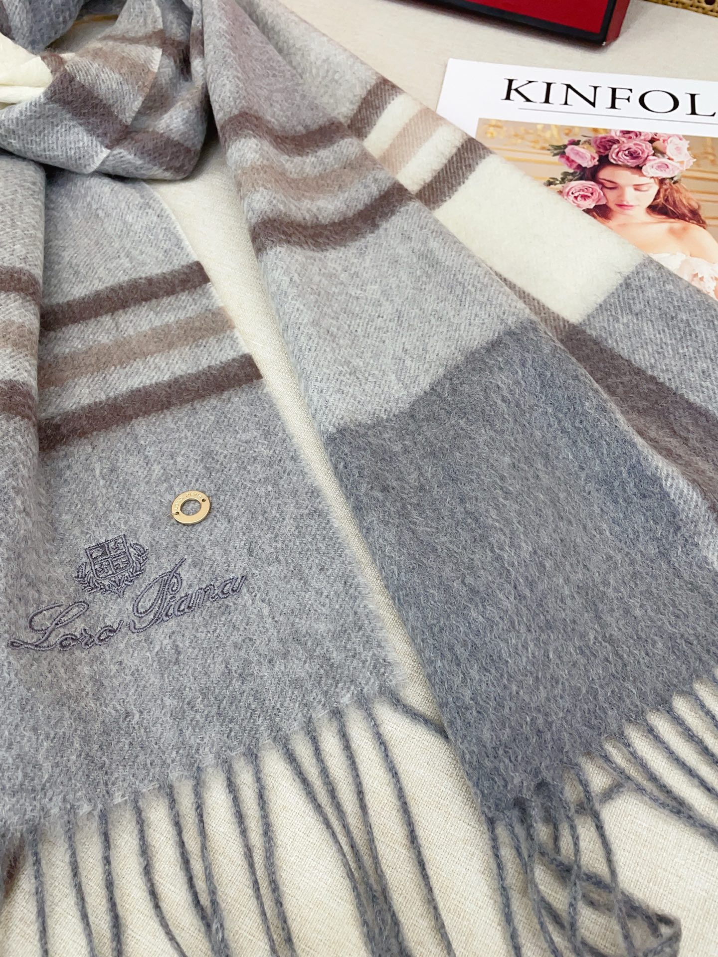 ✨✨【全羊绒款】Loro Piana · 诺悠翩雅送人自留都太高大上了😍重磅上新，爆款爆款，渠道极品硬货