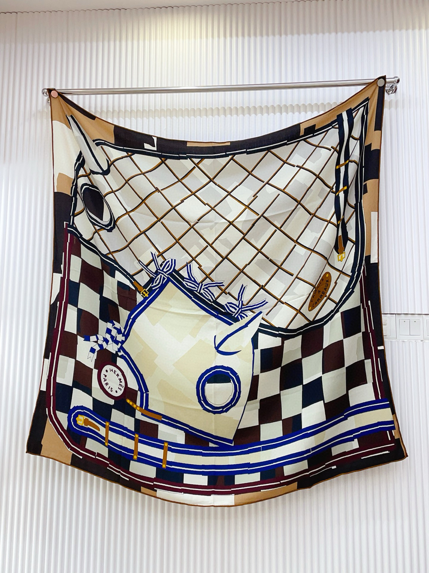 ✨✨【双面同色 丝毛款】H家羊绒新款 买了都说好看‼️推荐💕【格纹马面罩 140】羊绒方巾‼️H家ZG爆