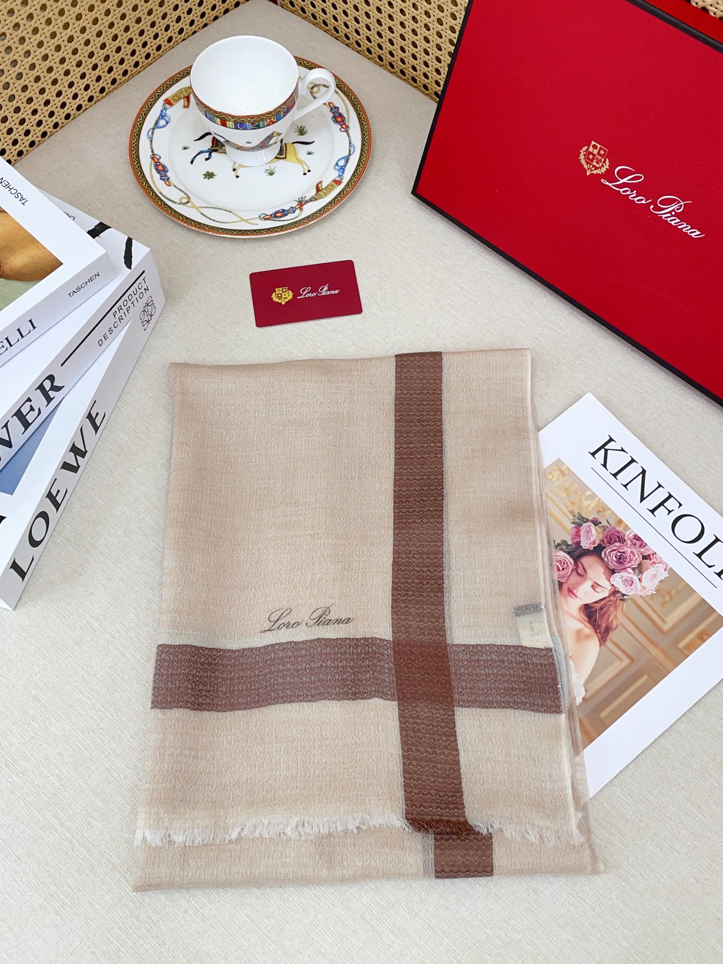 ✨✨【LP格纹波浪长巾】‼️♨️高尖端产物⚠️重磅呈现 ，绝无仅有 史无前例 100%纯山羊绒 手感好到