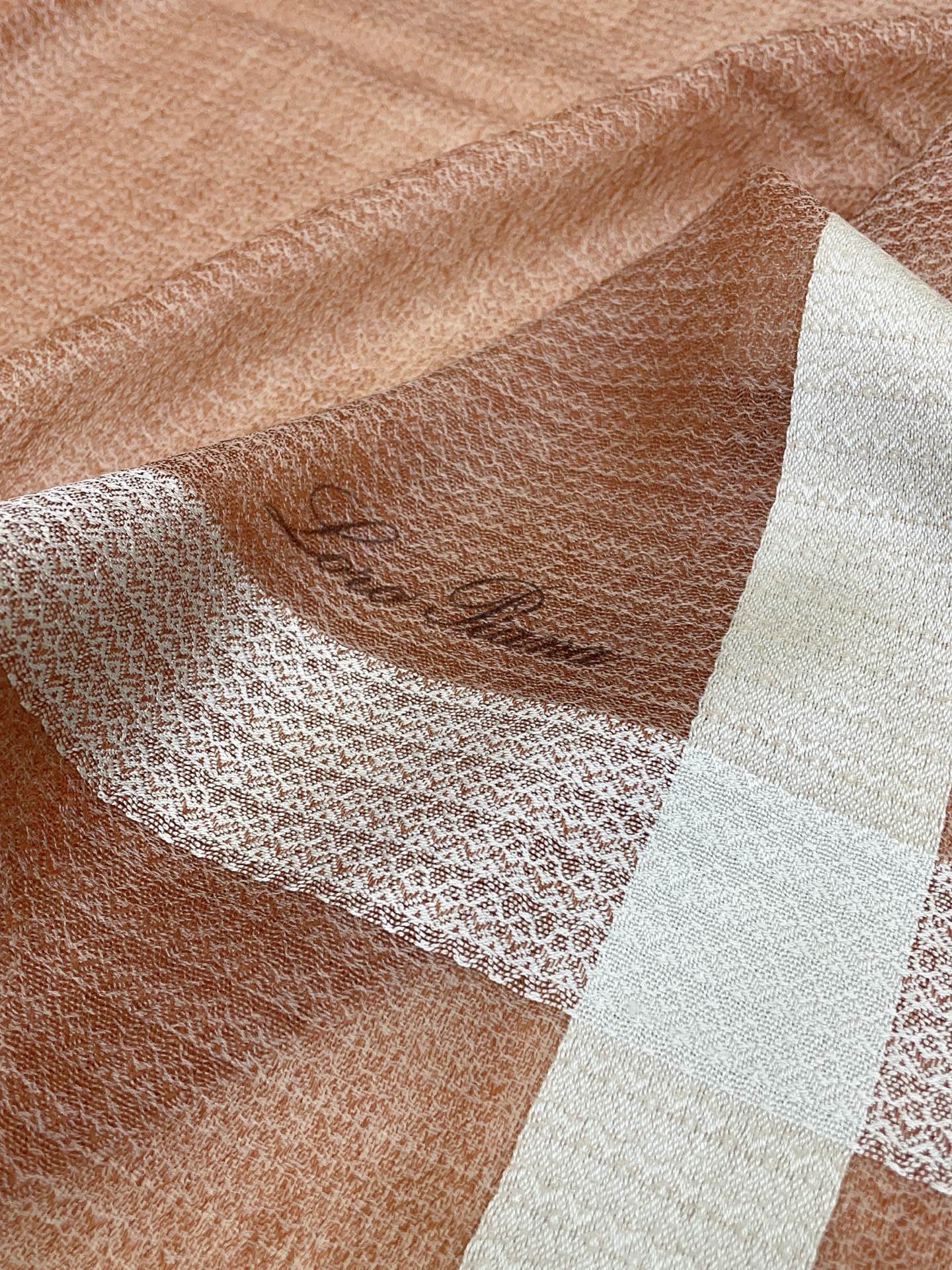 ✨✨【LP格纹波浪长巾】‼️♨️高尖端产物⚠️重磅呈现 ，绝无仅有 史无前例 100%纯山羊绒 手感好到