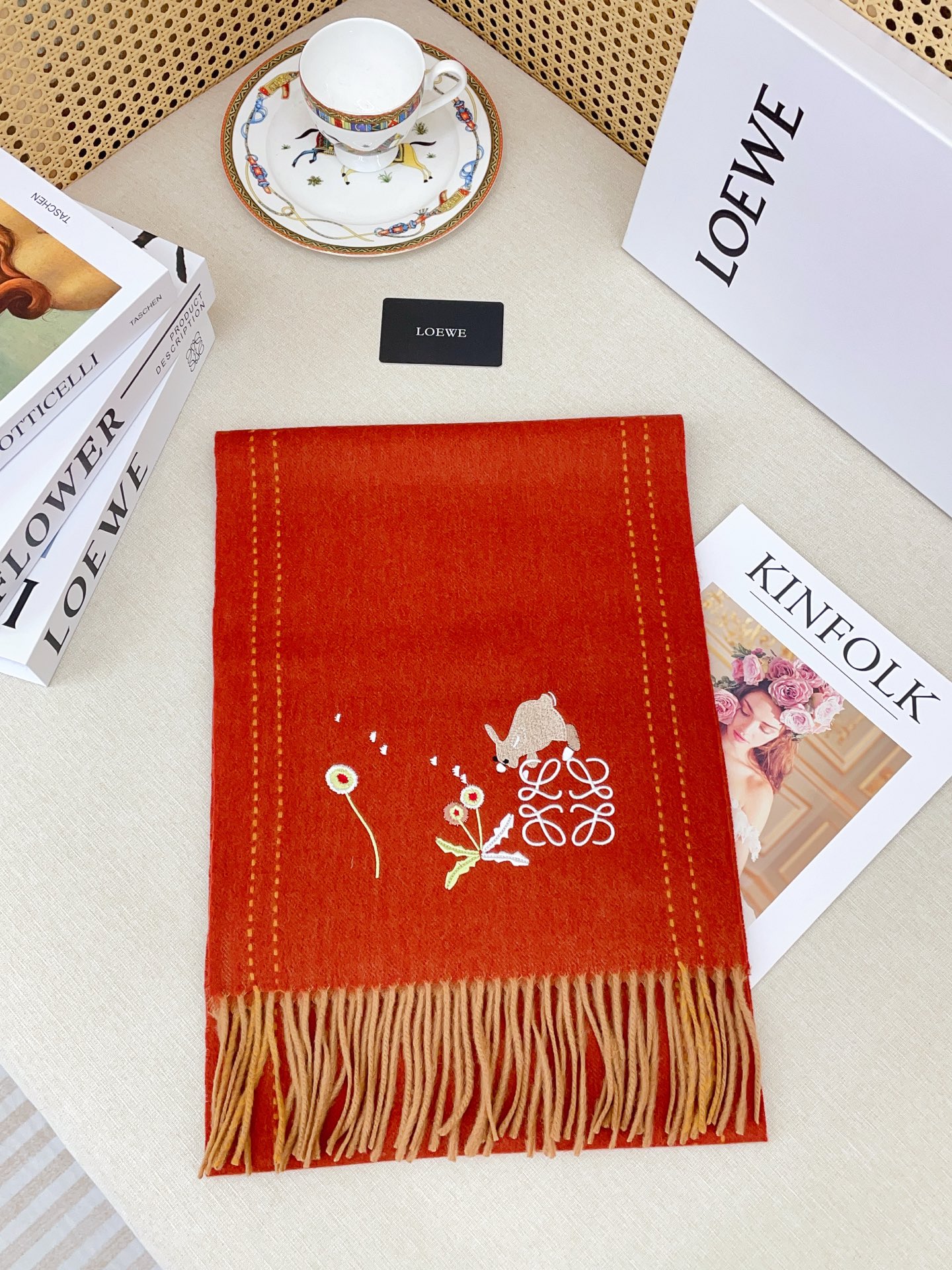 ✨✨罗意威🏖️【男女围巾】怒赞自留，难得的高端男款！LOE非常正的男士围巾~面料大爱，非常柔软细腻舒服，