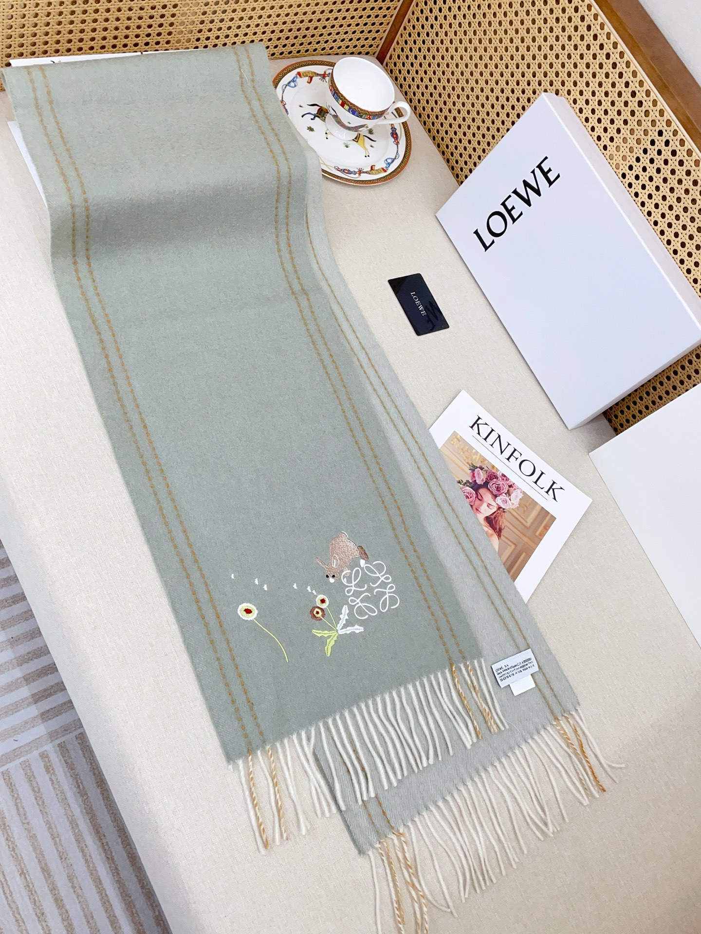 ✨✨罗意威🏖️【男女围巾】怒赞自留，难得的高端男款！LOE非常正的男士围巾~面料大爱，非常柔软细腻舒服，