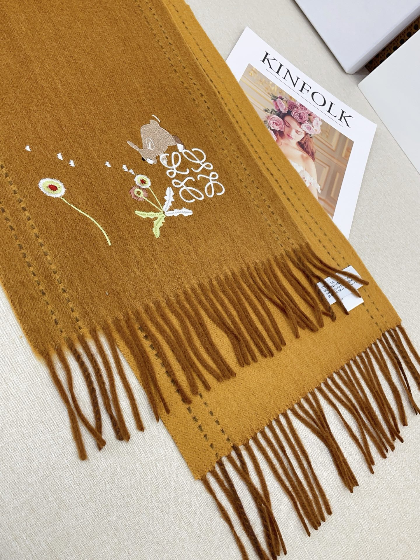 ✨✨罗意威🏖️【男女围巾】怒赞自留，难得的高端男款！LOE非常正的男士围巾~面料大爱，非常柔软细腻舒服，