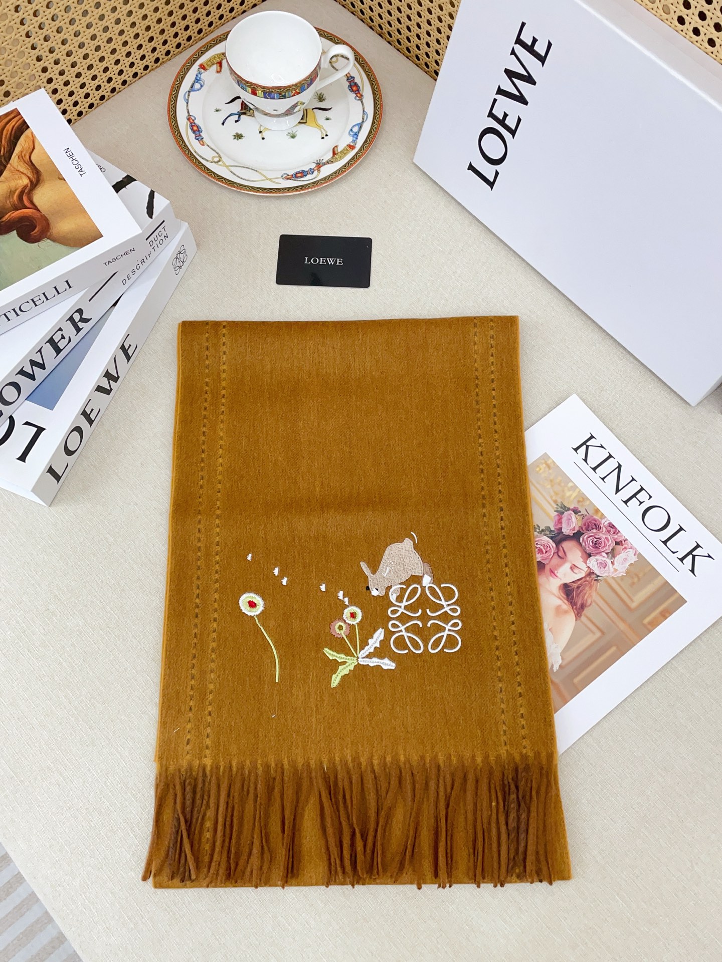 ✨✨罗意威🏖️【男女围巾】怒赞自留，难得的高端男款！LOE非常正的男士围巾~面料大爱，非常柔软细腻舒服，