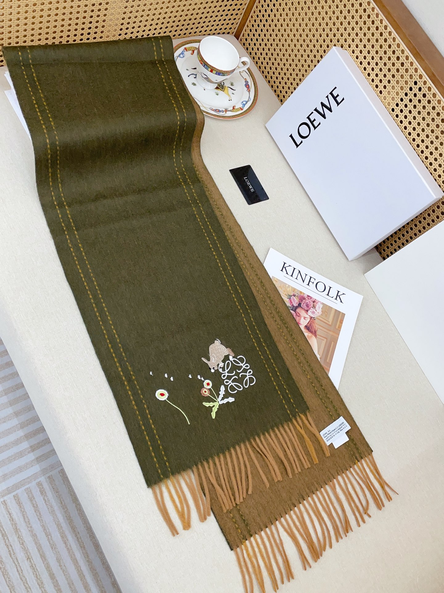 ✨✨罗意威🏖️【男女围巾】怒赞自留，难得的高端男款！LOE非常正的男士围巾~面料大爱，非常柔软细腻舒服，